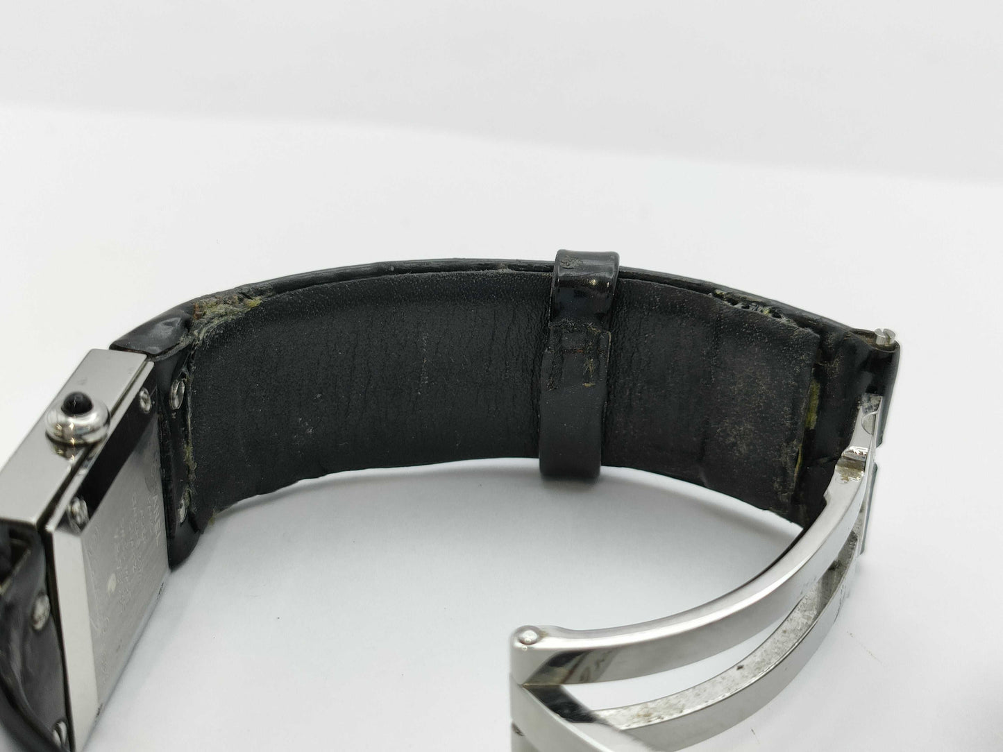 CHANEL Matelasse VR76035 Quartz Women's Watch