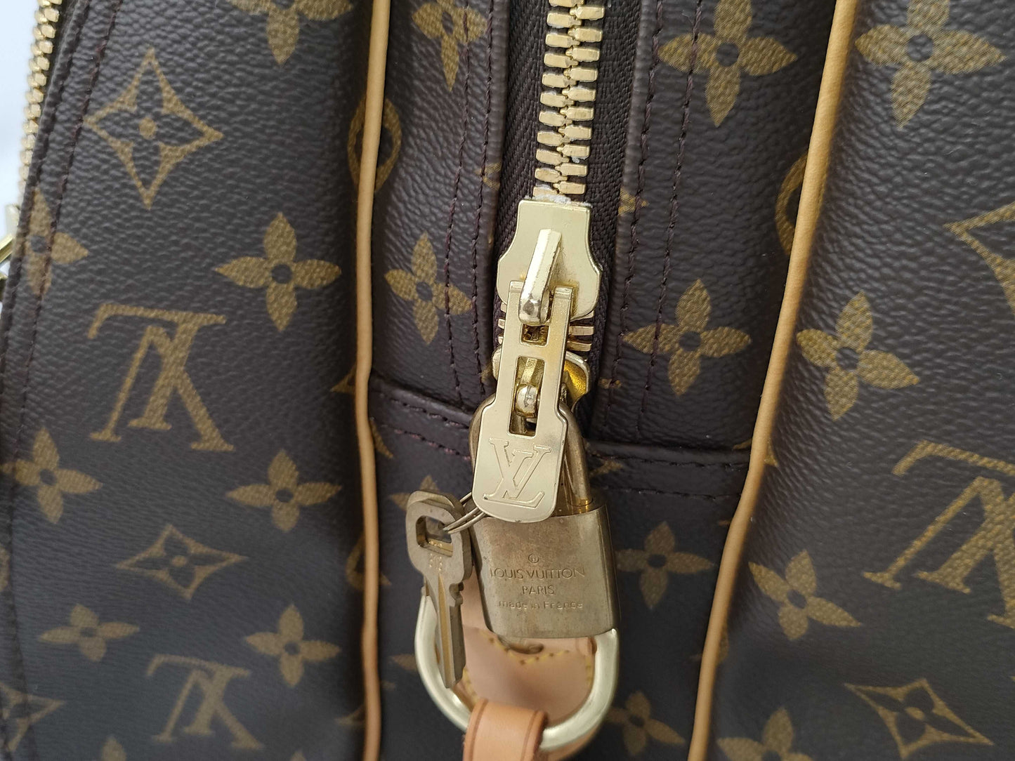 LOUIS VUITTON Alize de Poche Monogram Boston Bag with Shoulder Strap
