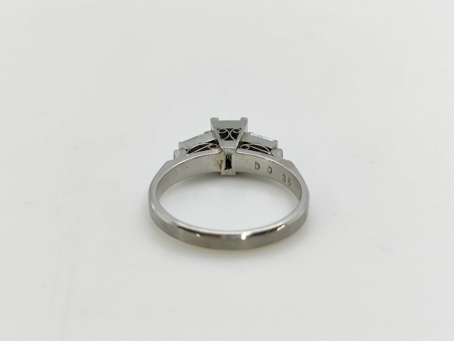 Emerald D0.35ct Pt900 5.0g Ring