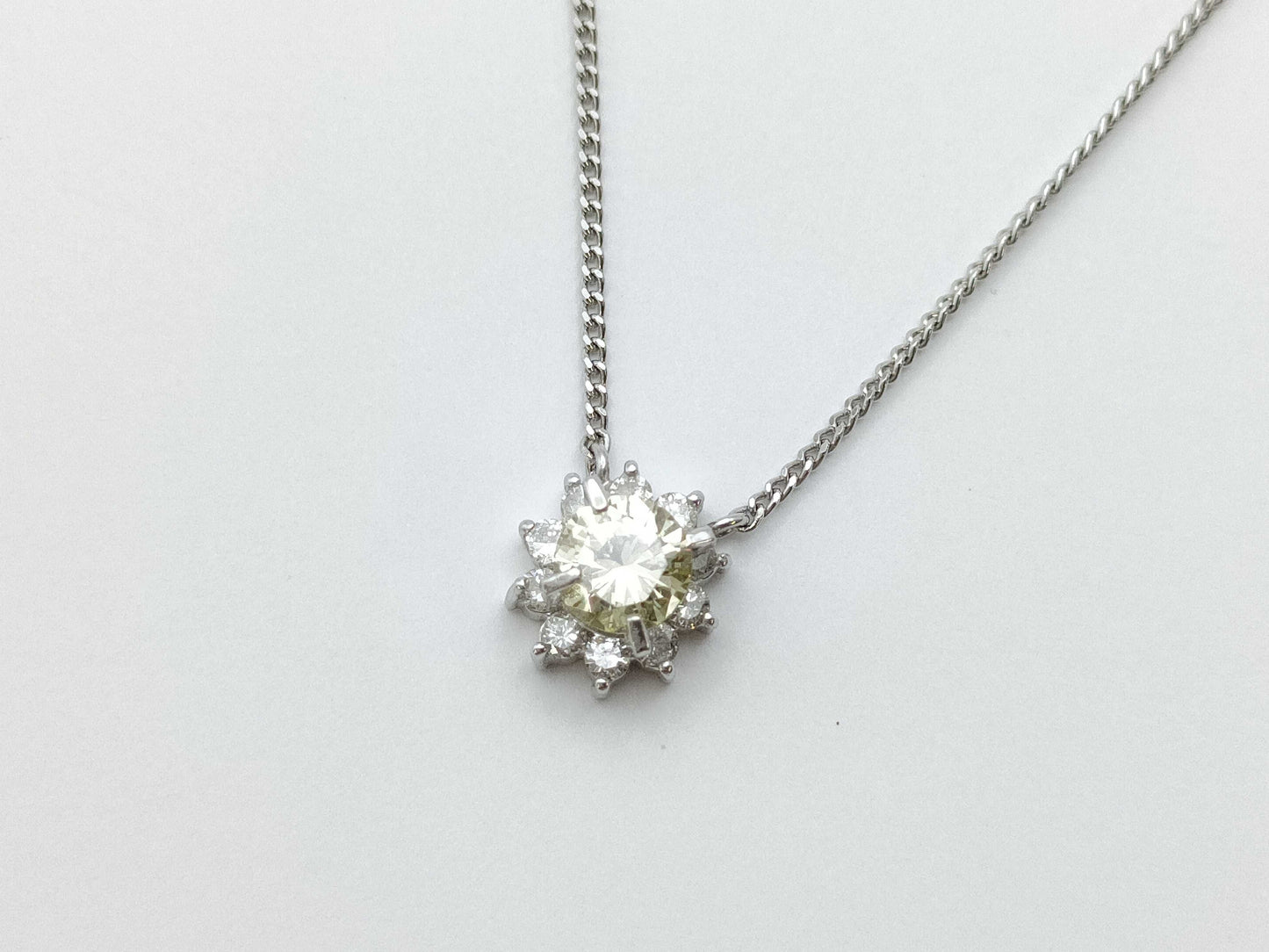 D0.46ct Pt/Pt850 3.4g Necklace