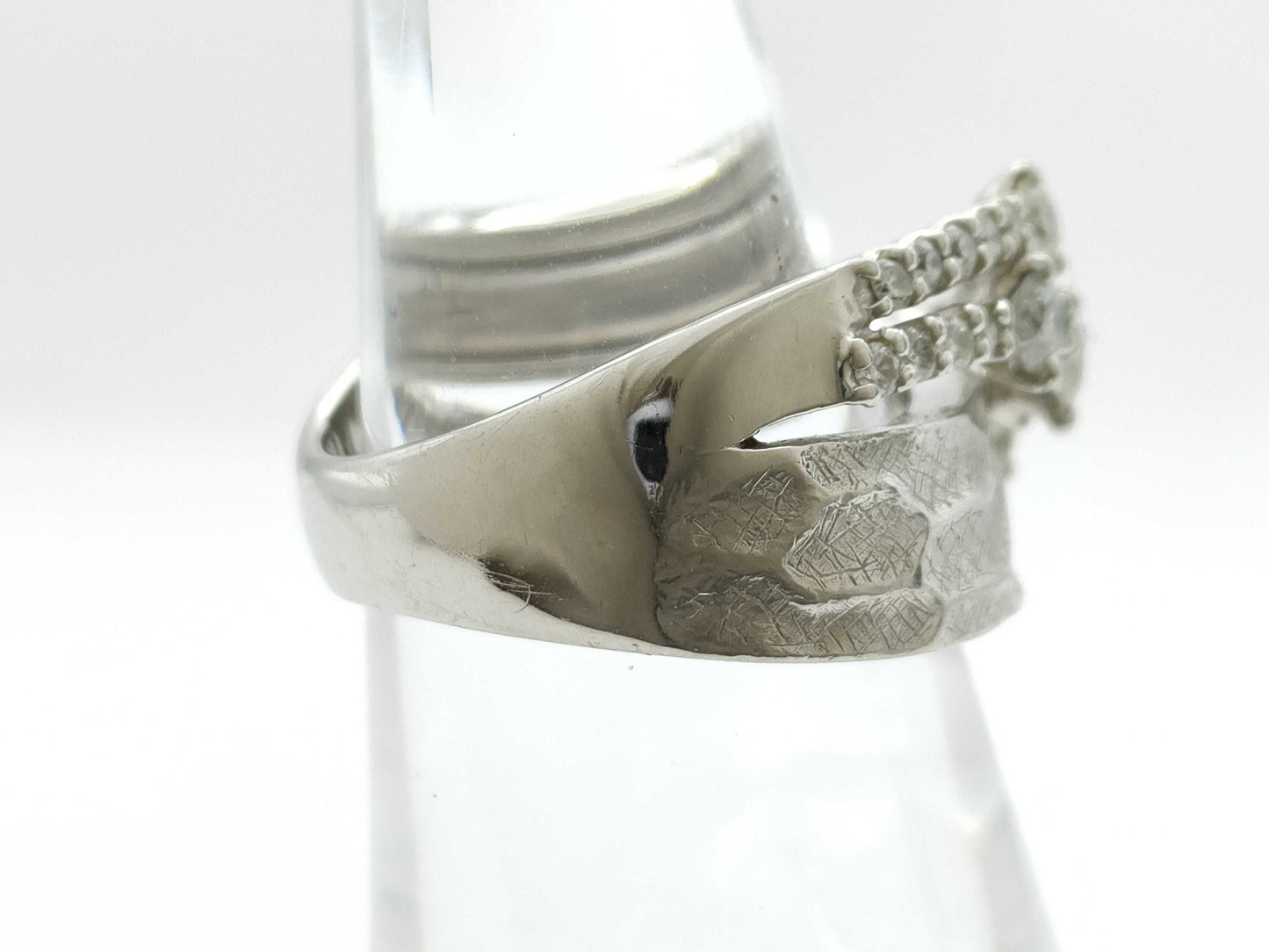 D0.70ct Pt900 12.6g Ring