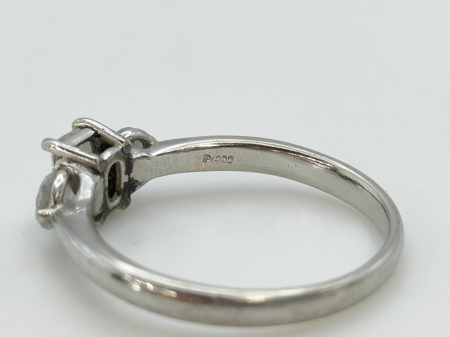 D0.333/0.36ct Pt900 4.0g Ring