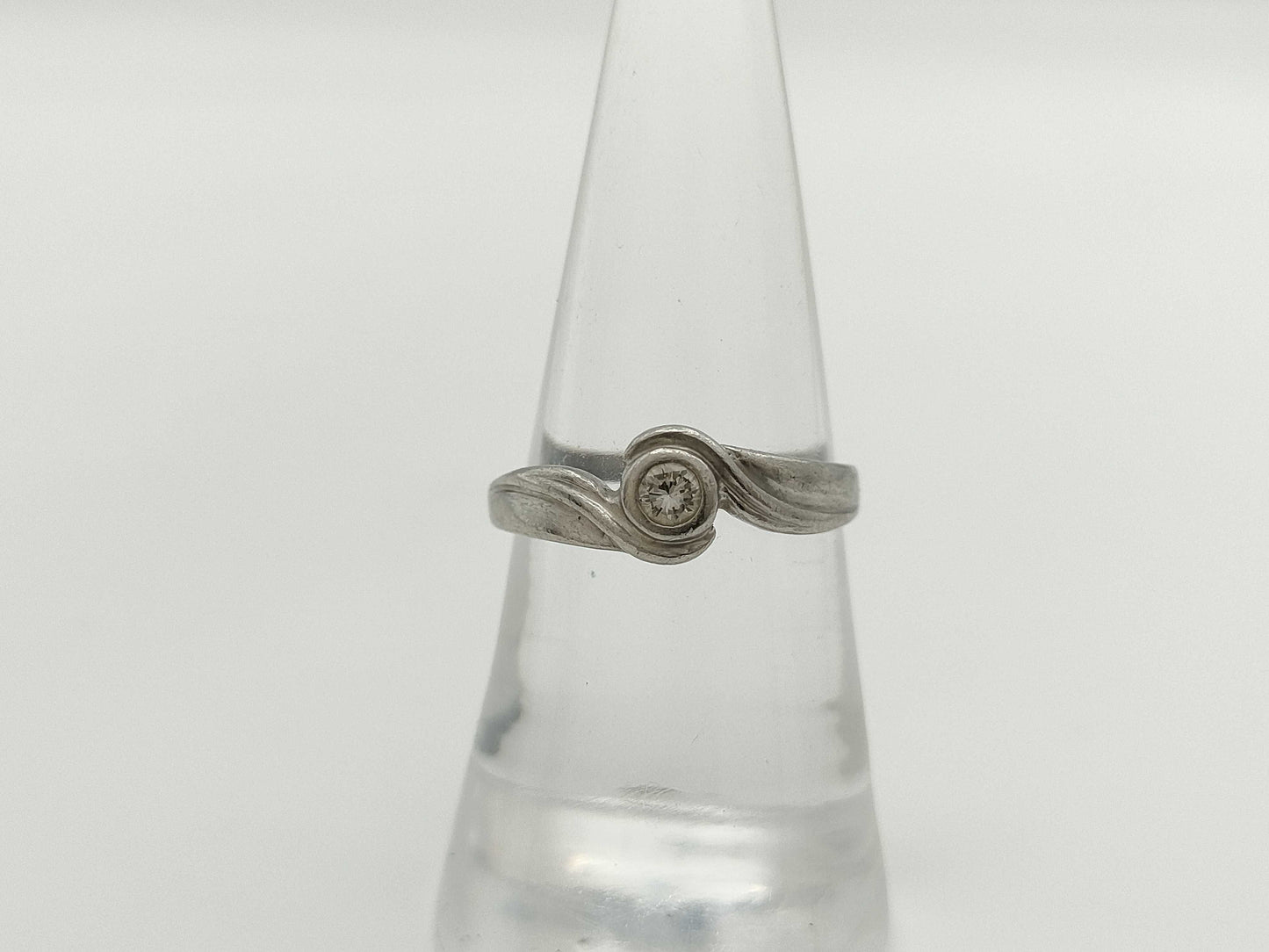 D0.14ct PT900 2.8g Ring