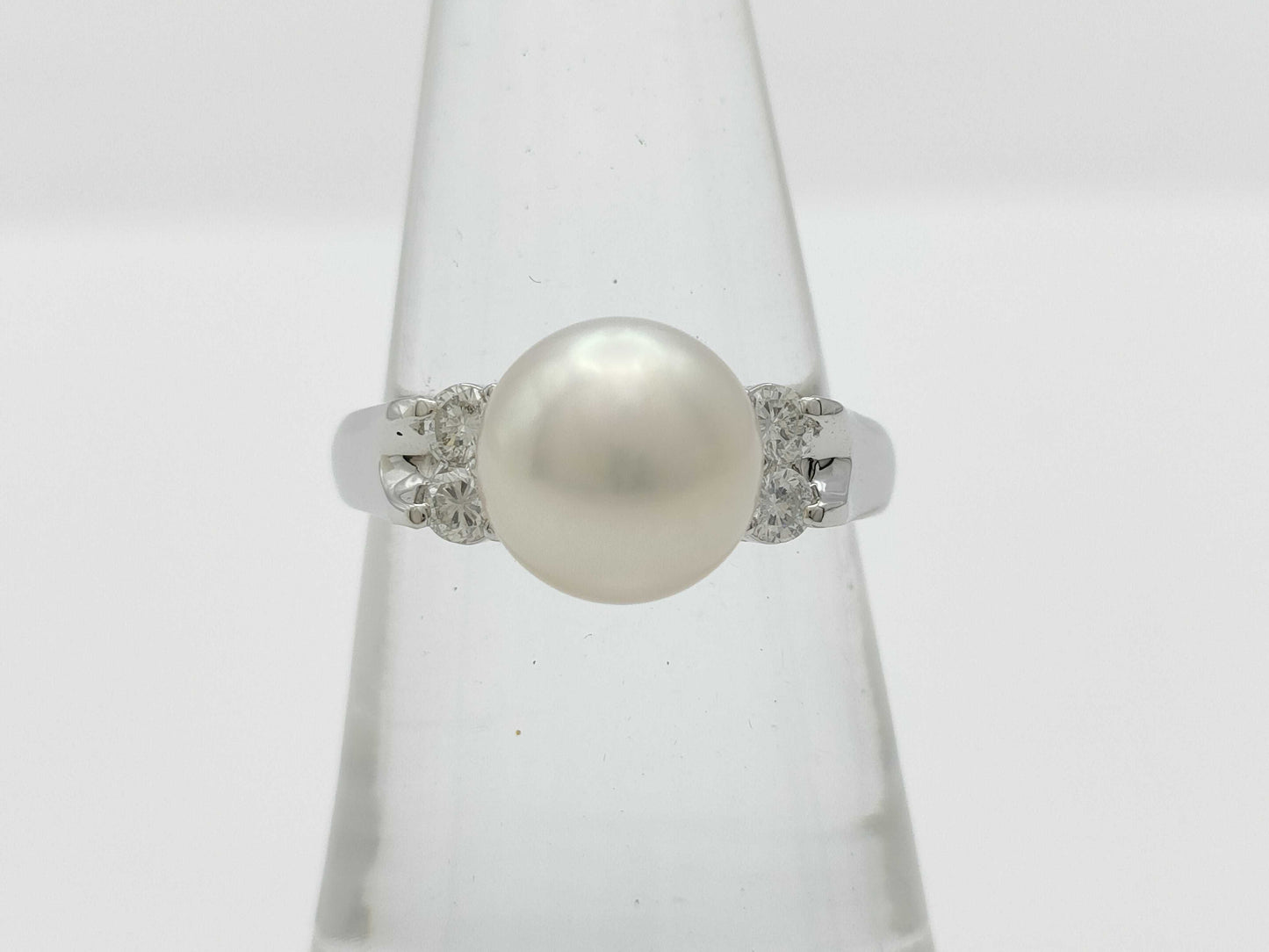 Pearl Ring, Diameter: Approx. 8.7mm, D0.23ct, Pt900, 6.1g