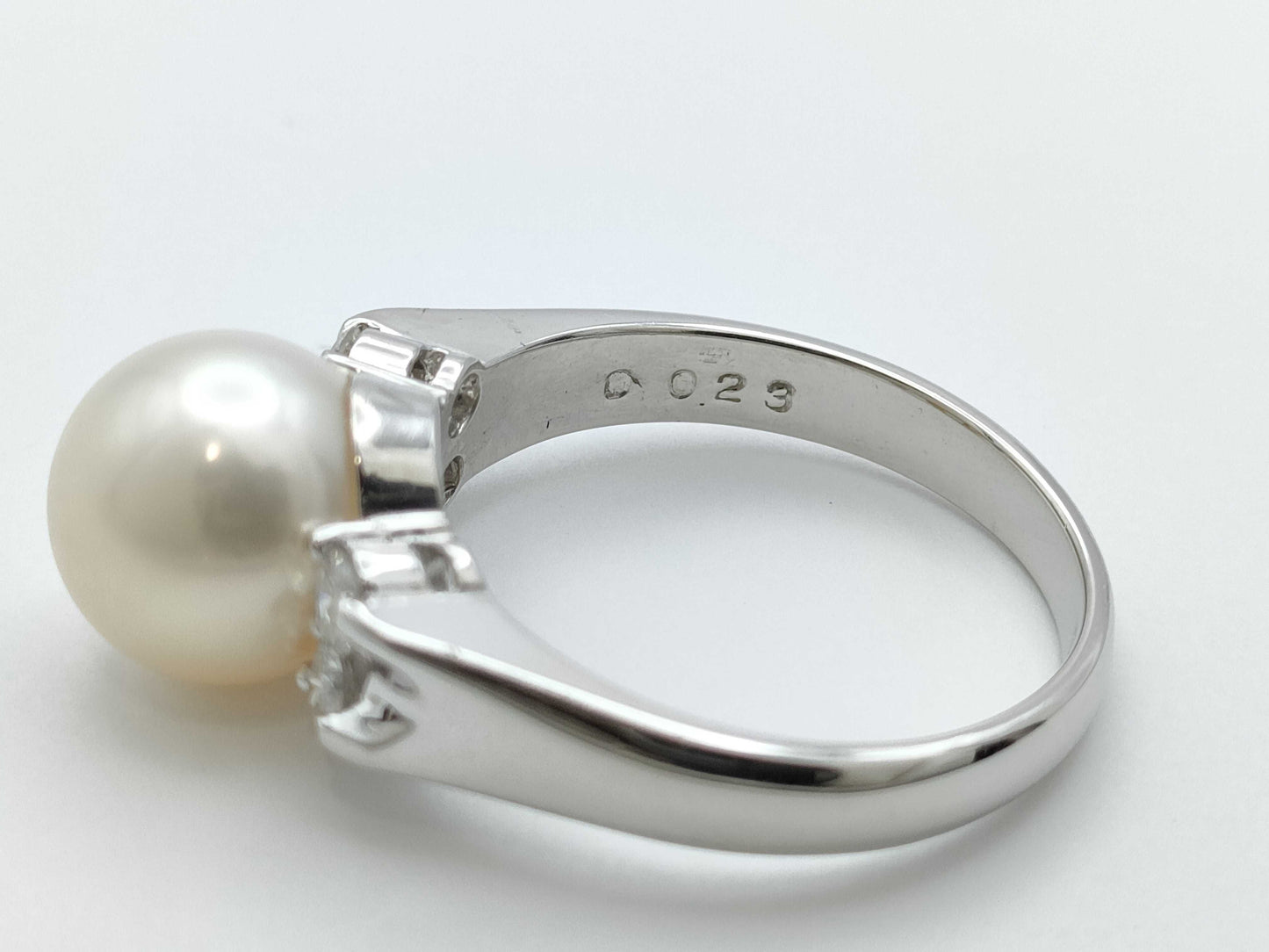Pearl Ring, Diameter: Approx. 8.7mm, D0.23ct, Pt900, 6.1g
