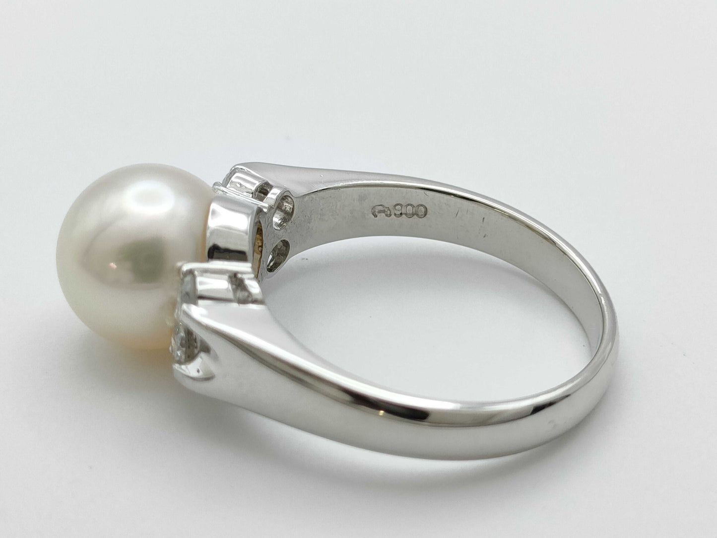 Pearl Ring, Diameter: Approx. 8.7mm, D0.23ct, Pt900, 6.1g
