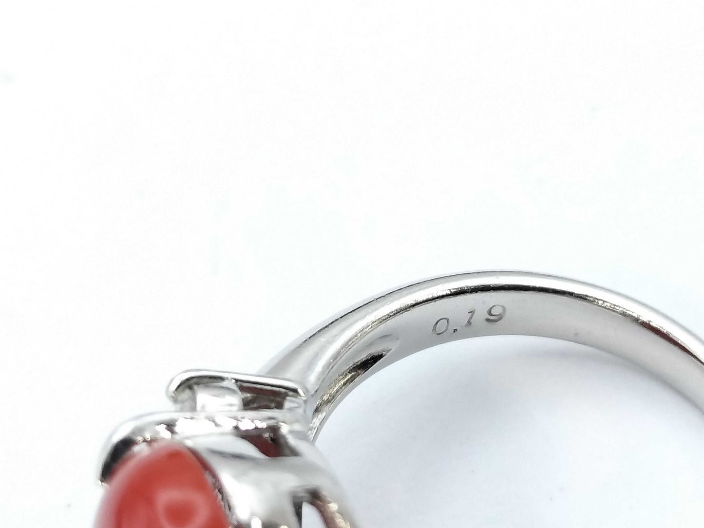 Coral D0.19ct PT900 8.0g Ring
