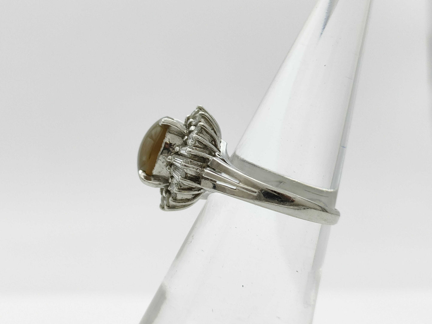 Chrysoberyl Cat's Eye 2.47ct D0.45ct Pt900 5.4g Ring