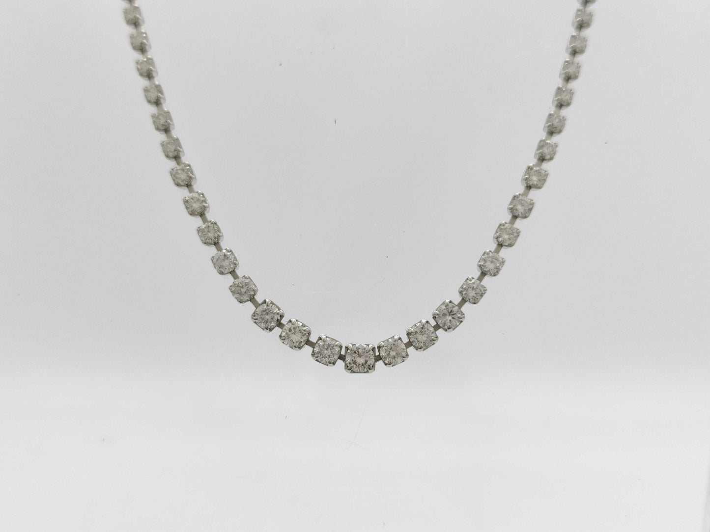 D3.00ct PT850 8.9g Necklace