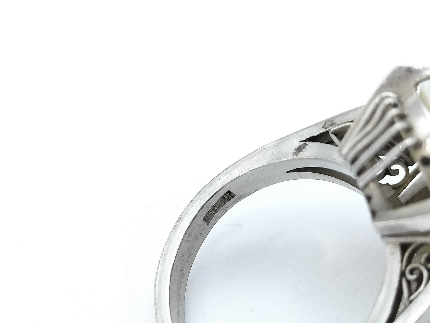 OP5.48ct D0.20ct PT850 8.7g Ring