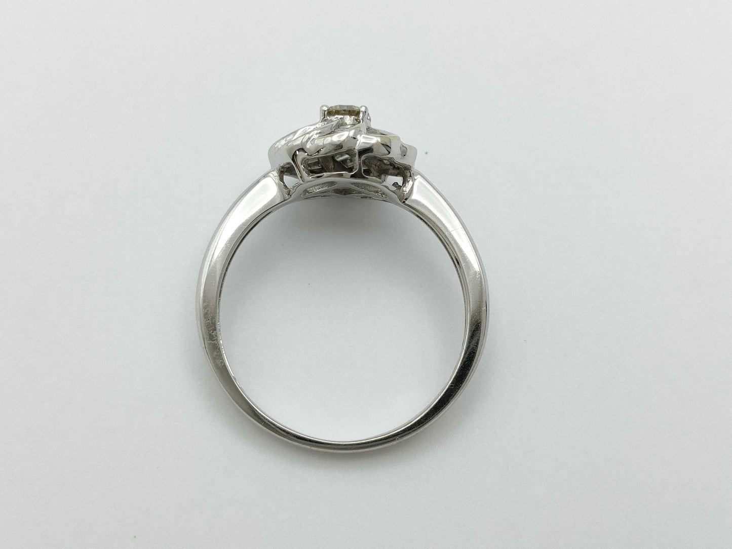 Diamond K18WG 2.7g Ring