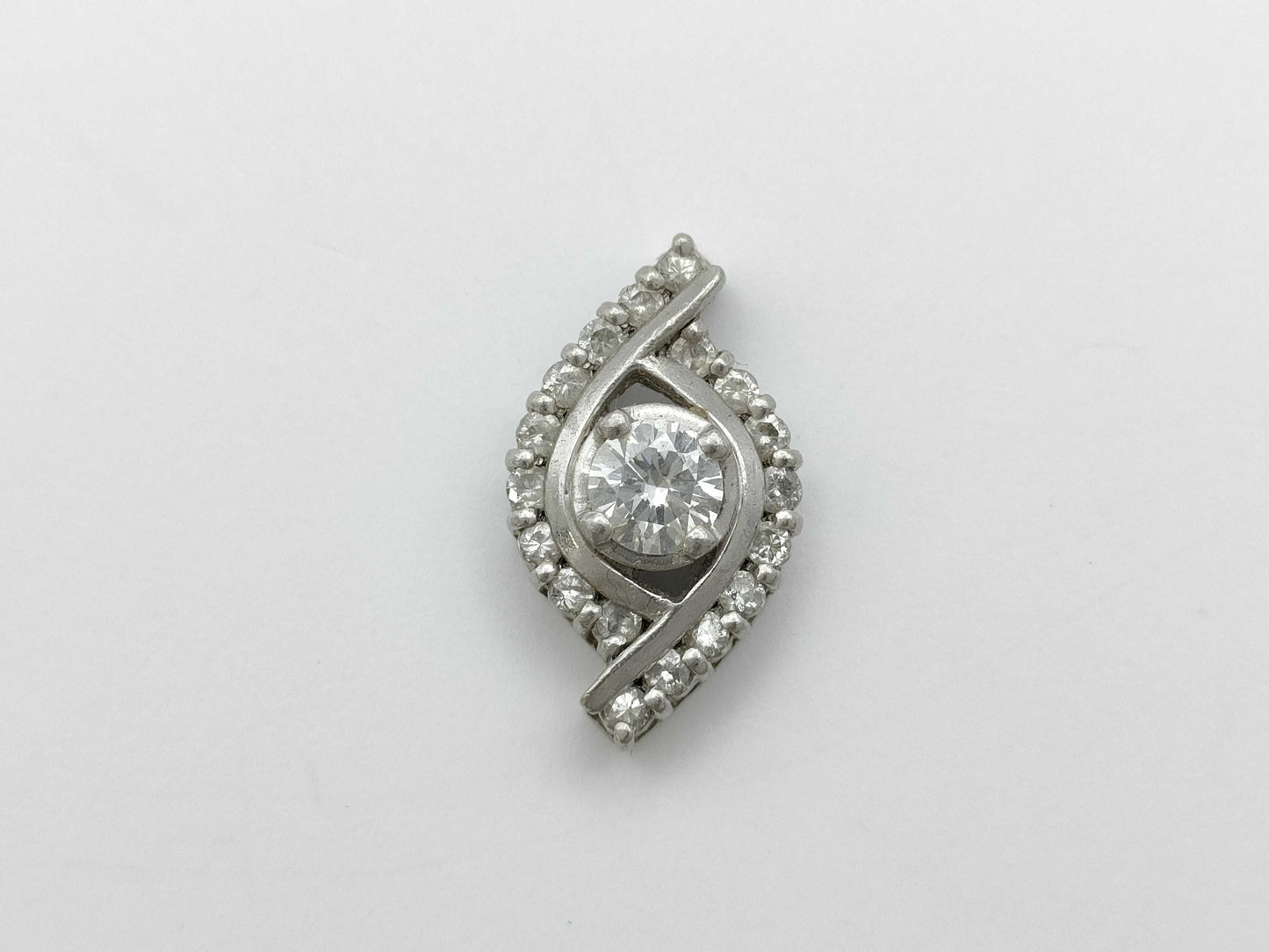 D0.273ct FD0.25ct Pt900 3.1g Pendant Top