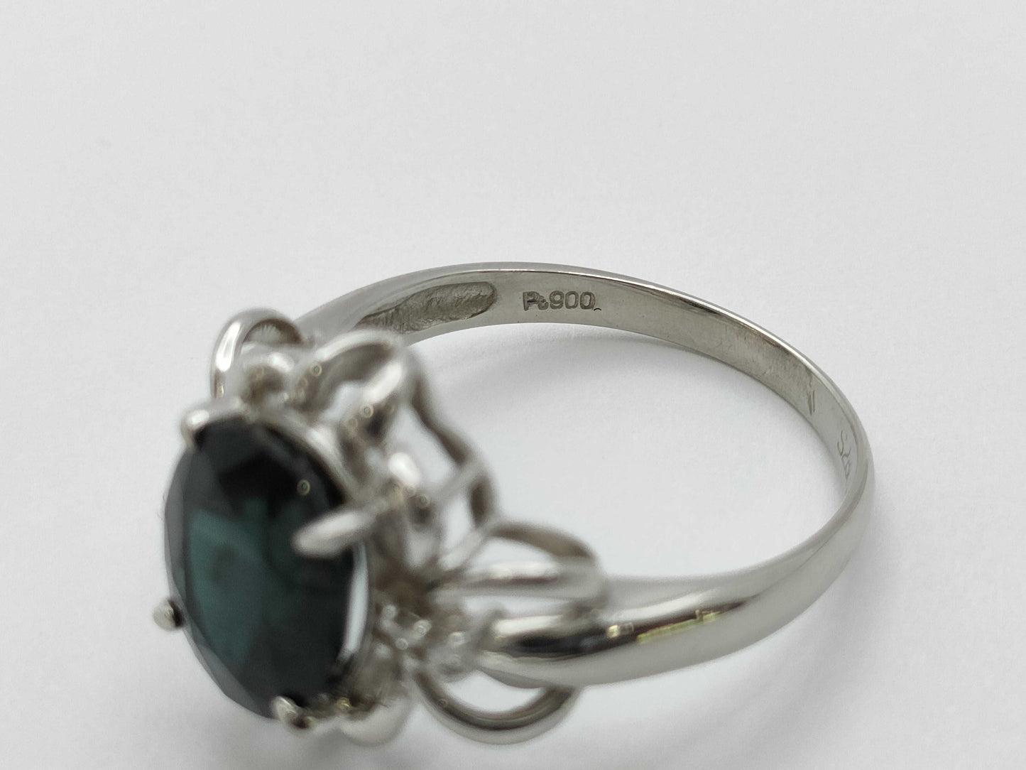 2.807ct Diamond Pt900 4.3g Ring