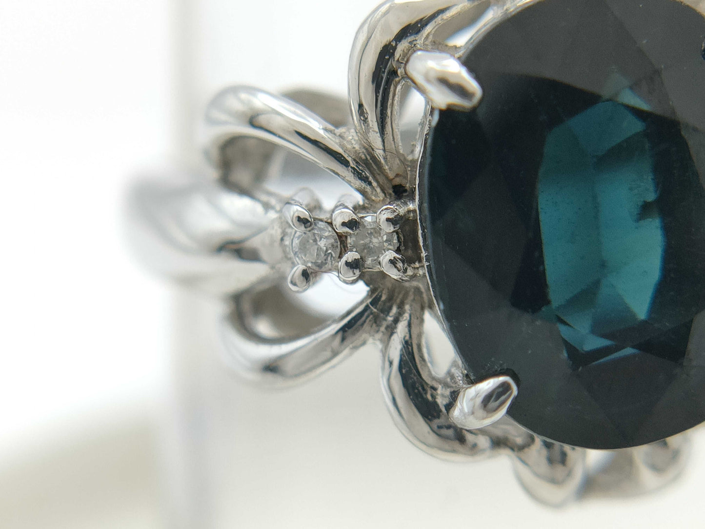 2.807ct Diamond Pt900 4.3g Ring
