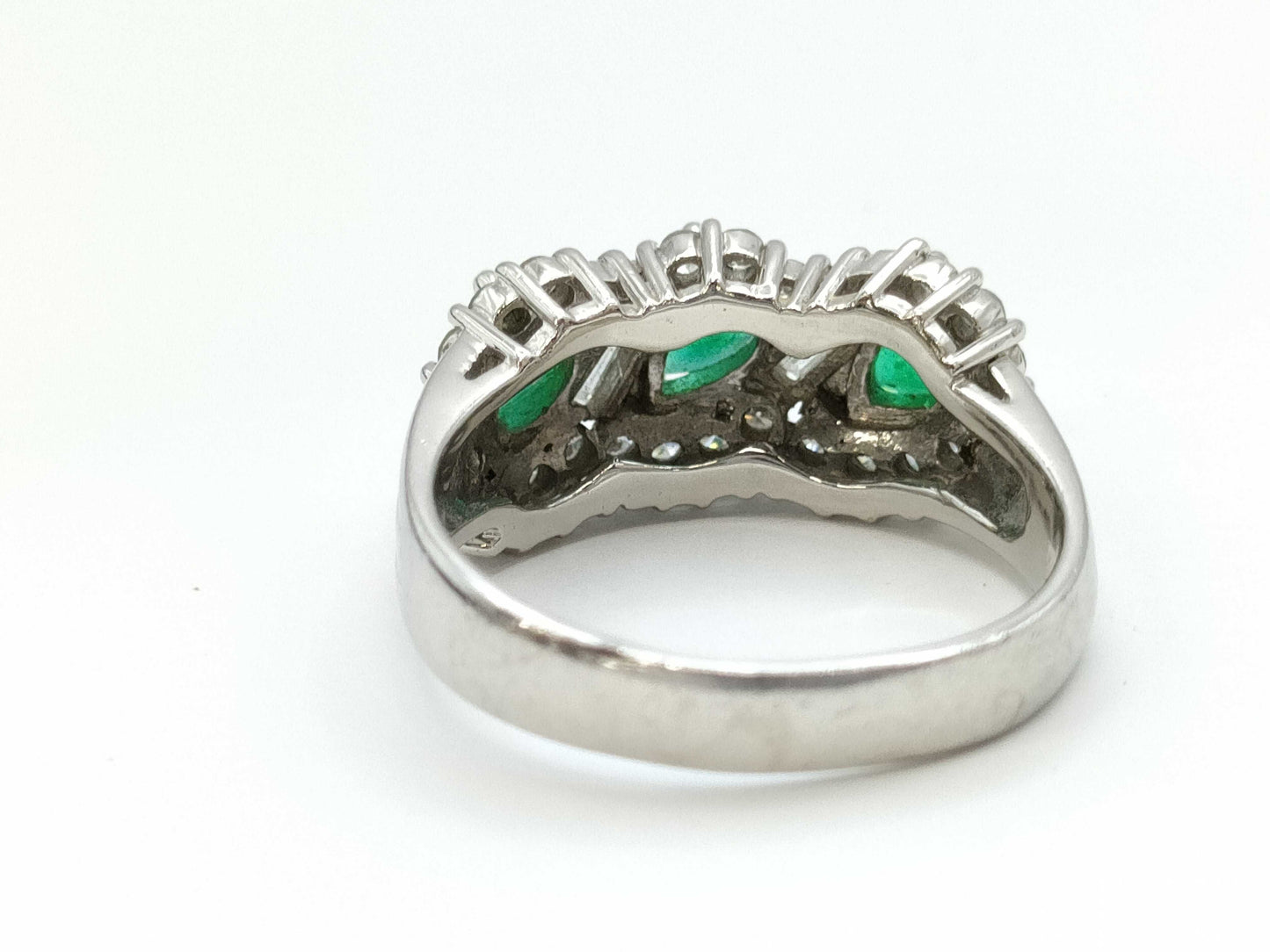 E0.76ct D0.70ct PT900 7.9g Ring