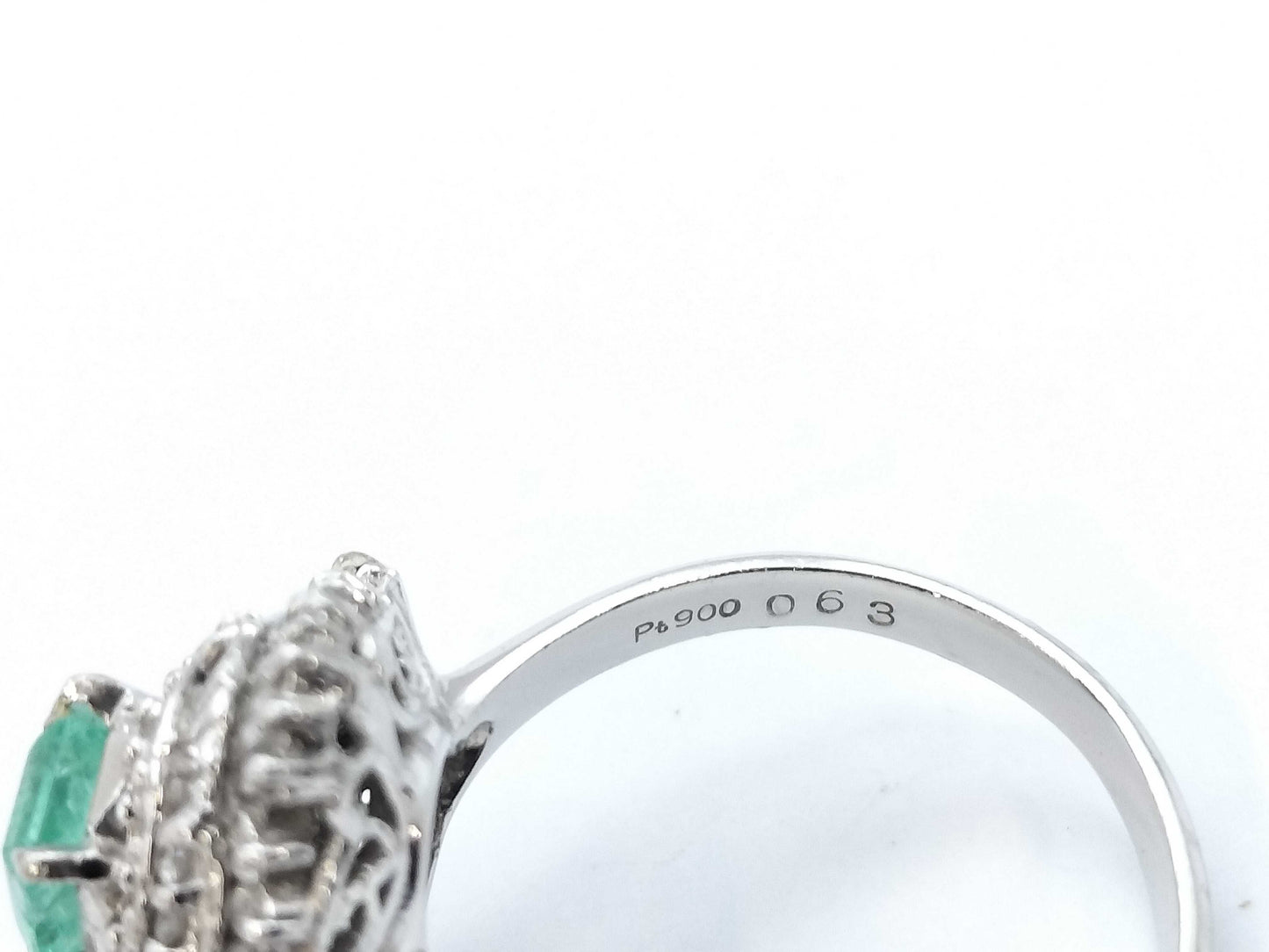 E0.42ct D0.63ct PT900 6.8g Ring