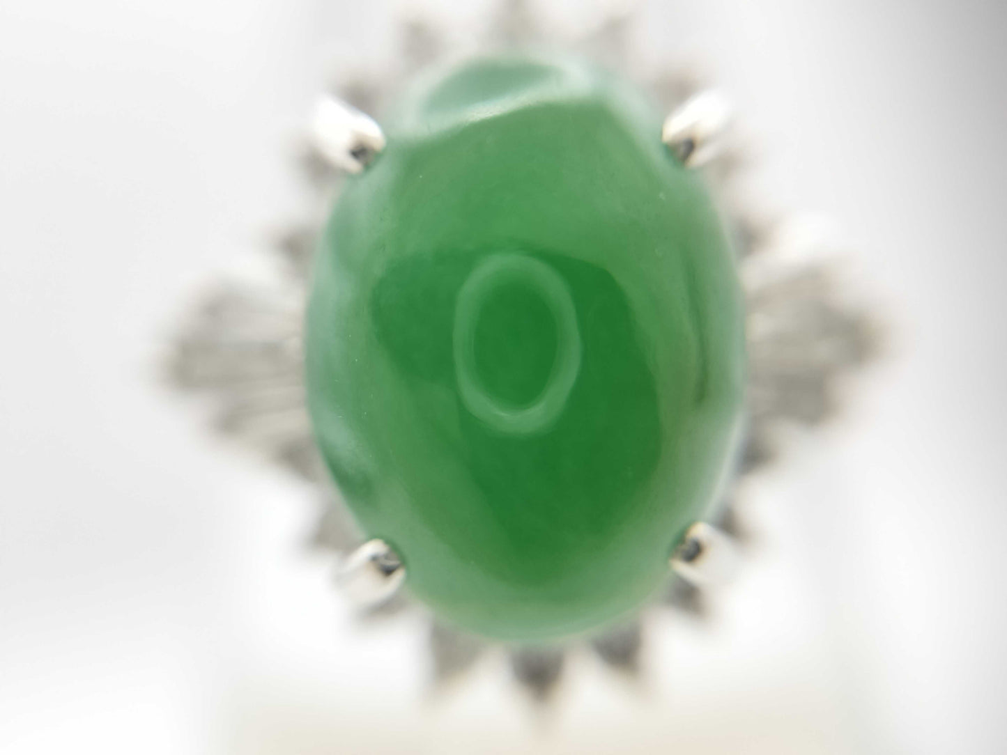 1.7ct Jadeite D0.26ct PT900 8.2g Ring