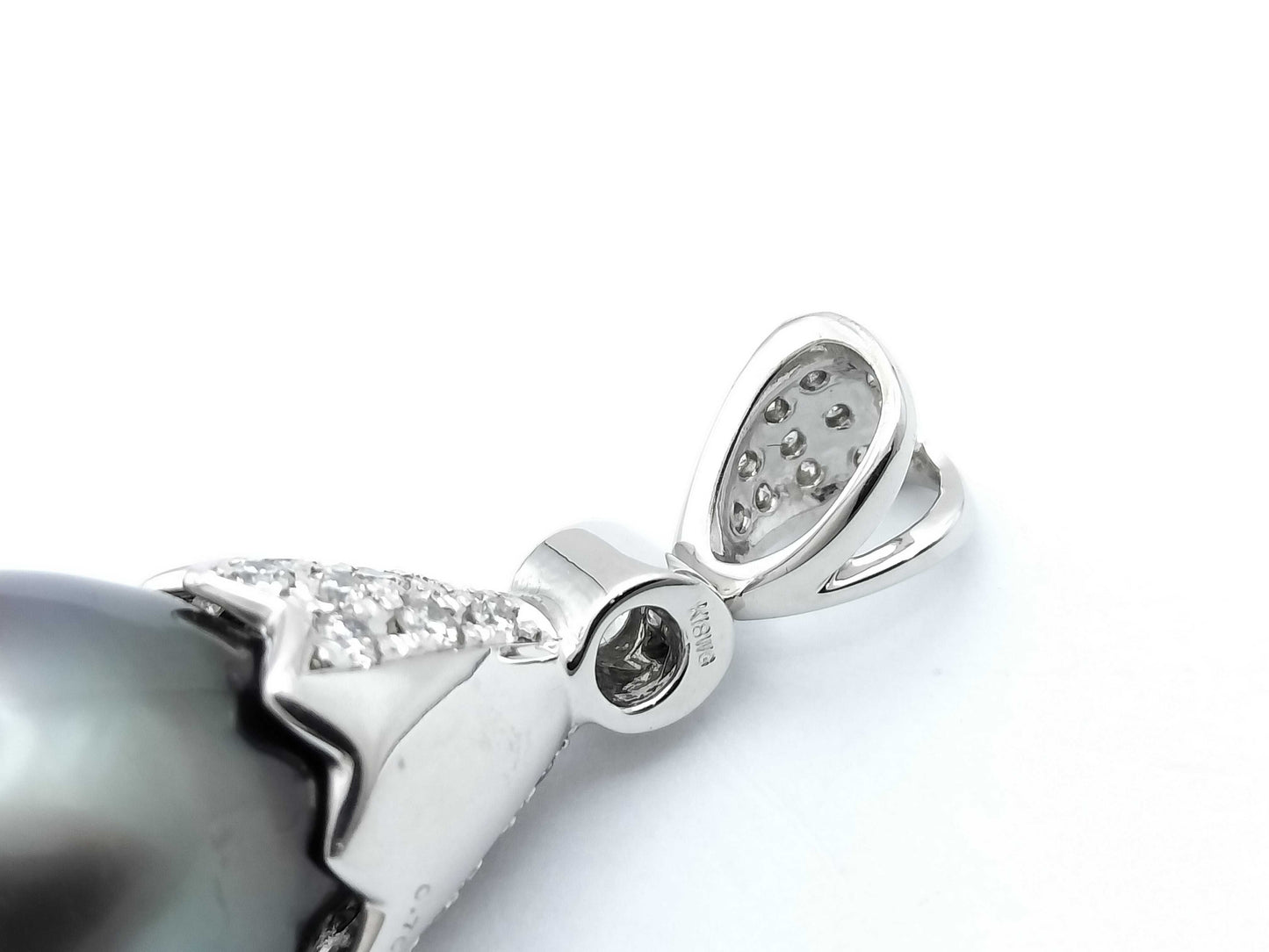 Black Butterfly Semi-Round Pearl, Diameter: Approx. 15.0mm x 13.5mm, D0.70ct, 18K White Gold, 7.0g, Pendant Top