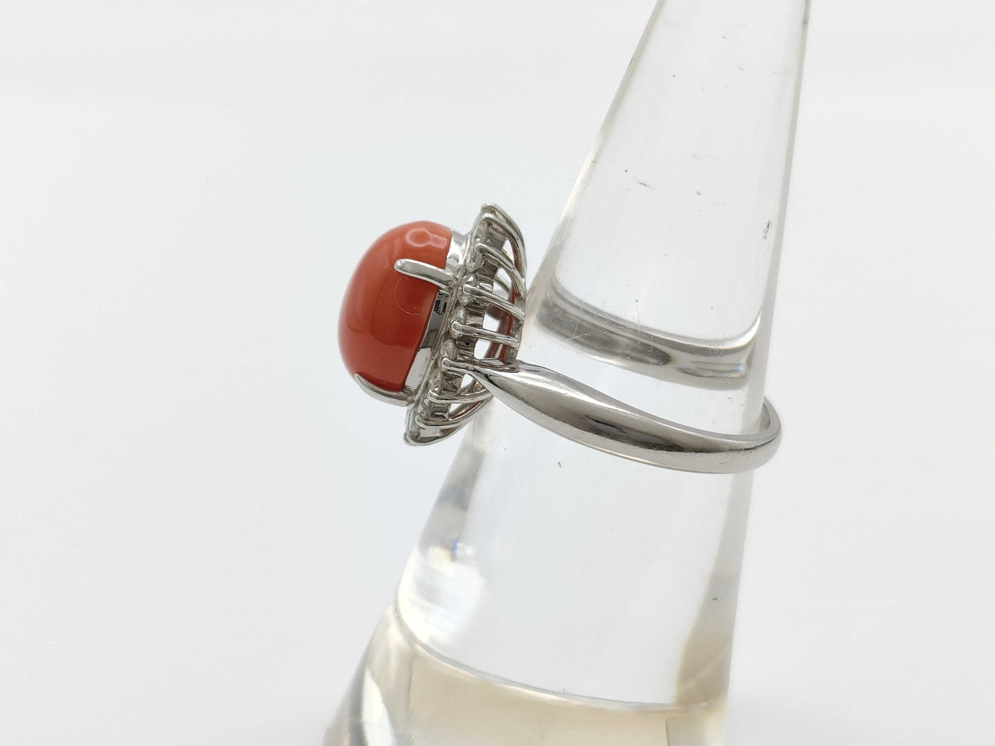 Coral 3.98ct D0.48ct PT850 5.9g Ring