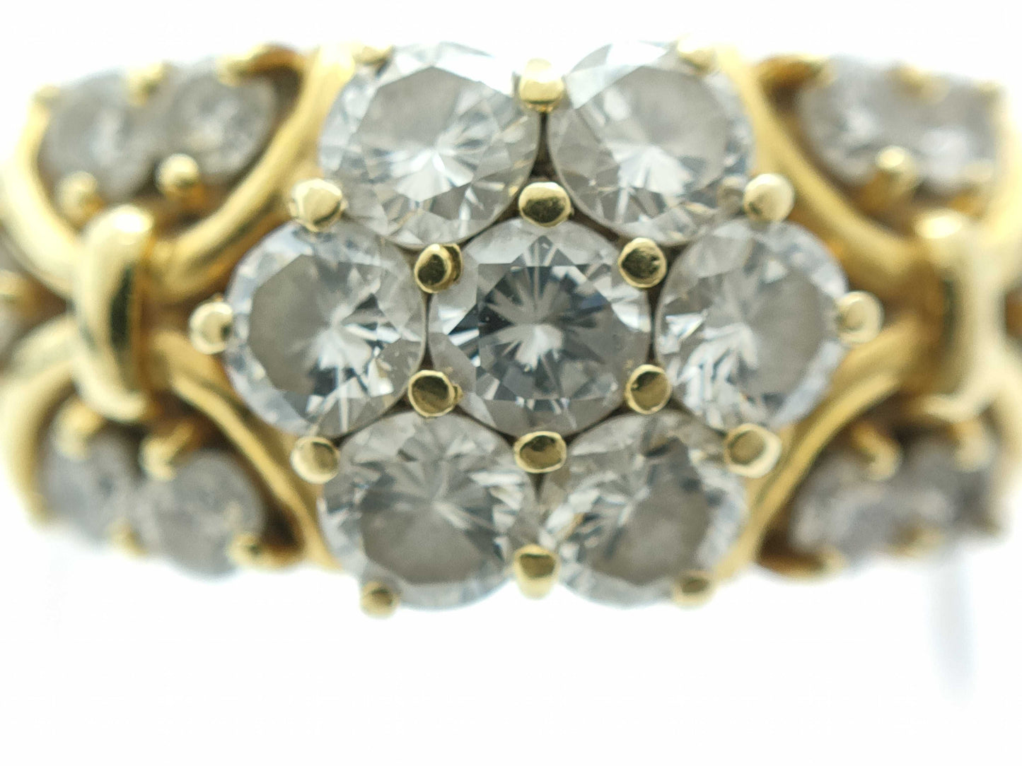 D1.09ct 750 4.9g Ring