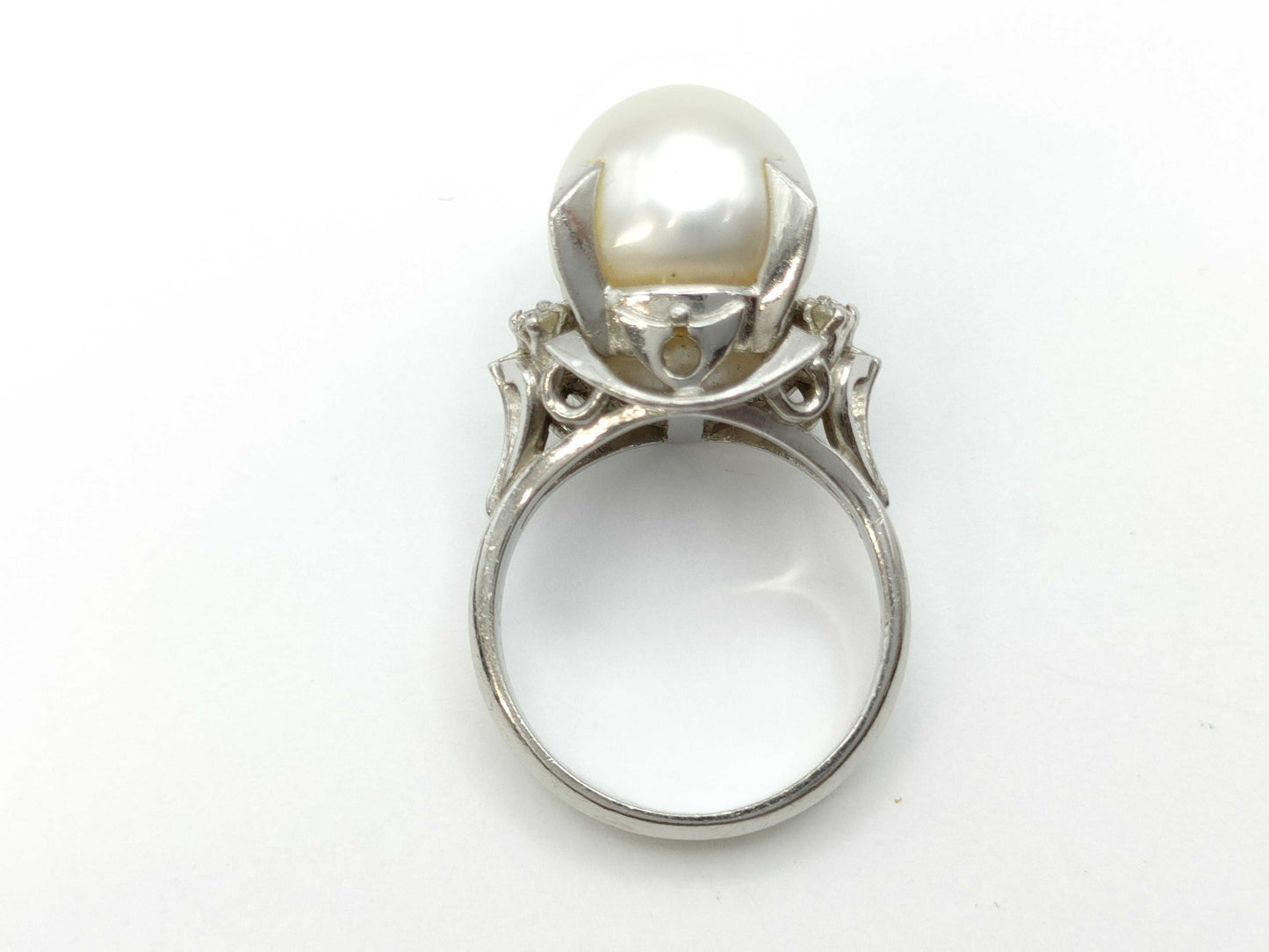 Pearl diameter: approx. 10.7mm, D0.10ct, PT900, 8.2g, Ring