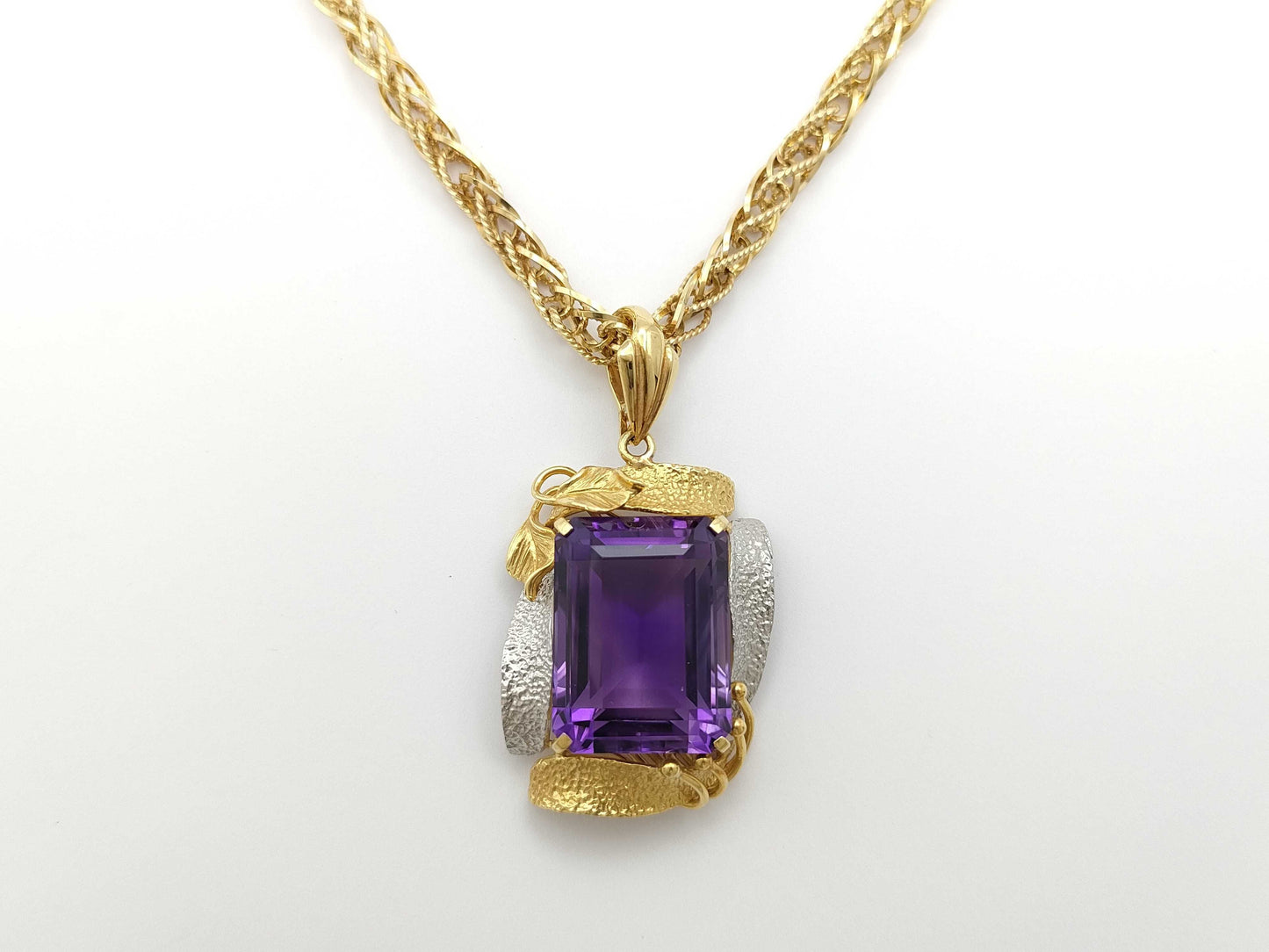 AM24.88ct K18/Pt900 42.9g Necklace