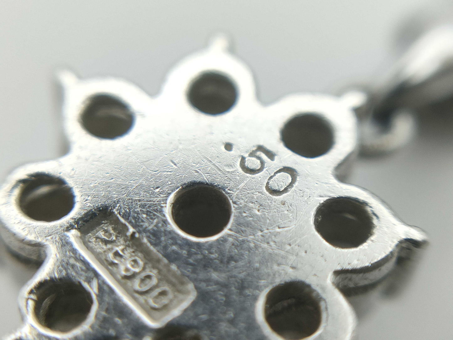 D0.50ct Pt900/850 5.2g Necklace
