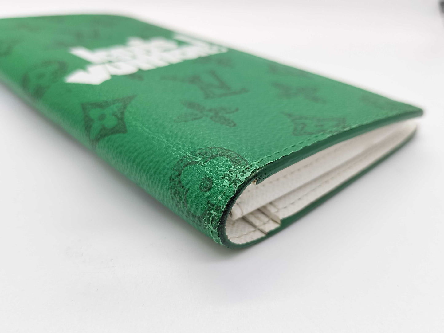LOUIS VUITTON RFID Verified Louis Vuitton Everyday LV Portefeuille Brazza Long Wallet Green Wallet