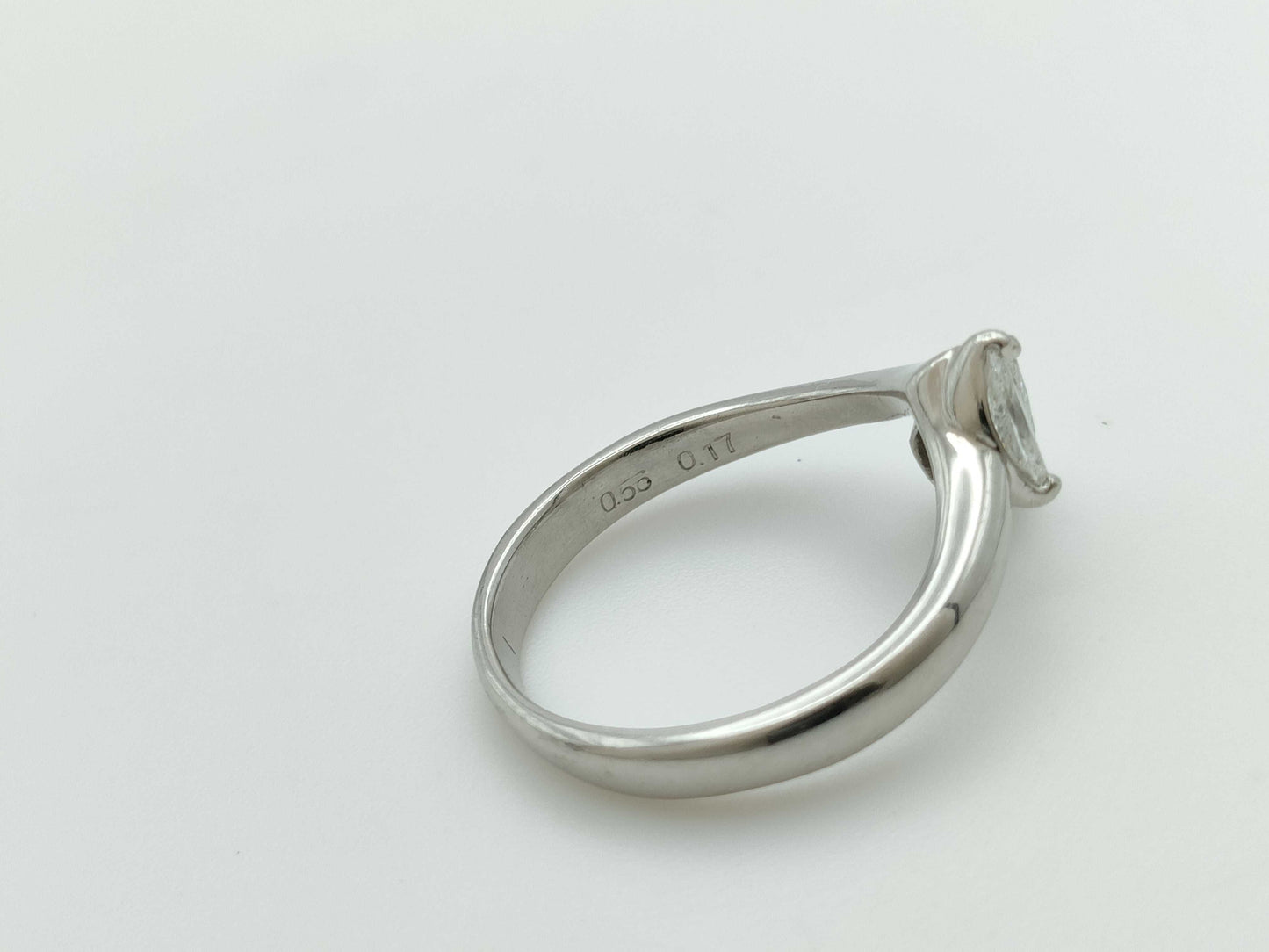 D0.56ct FD0.17ct Pt900 4.6g Ring