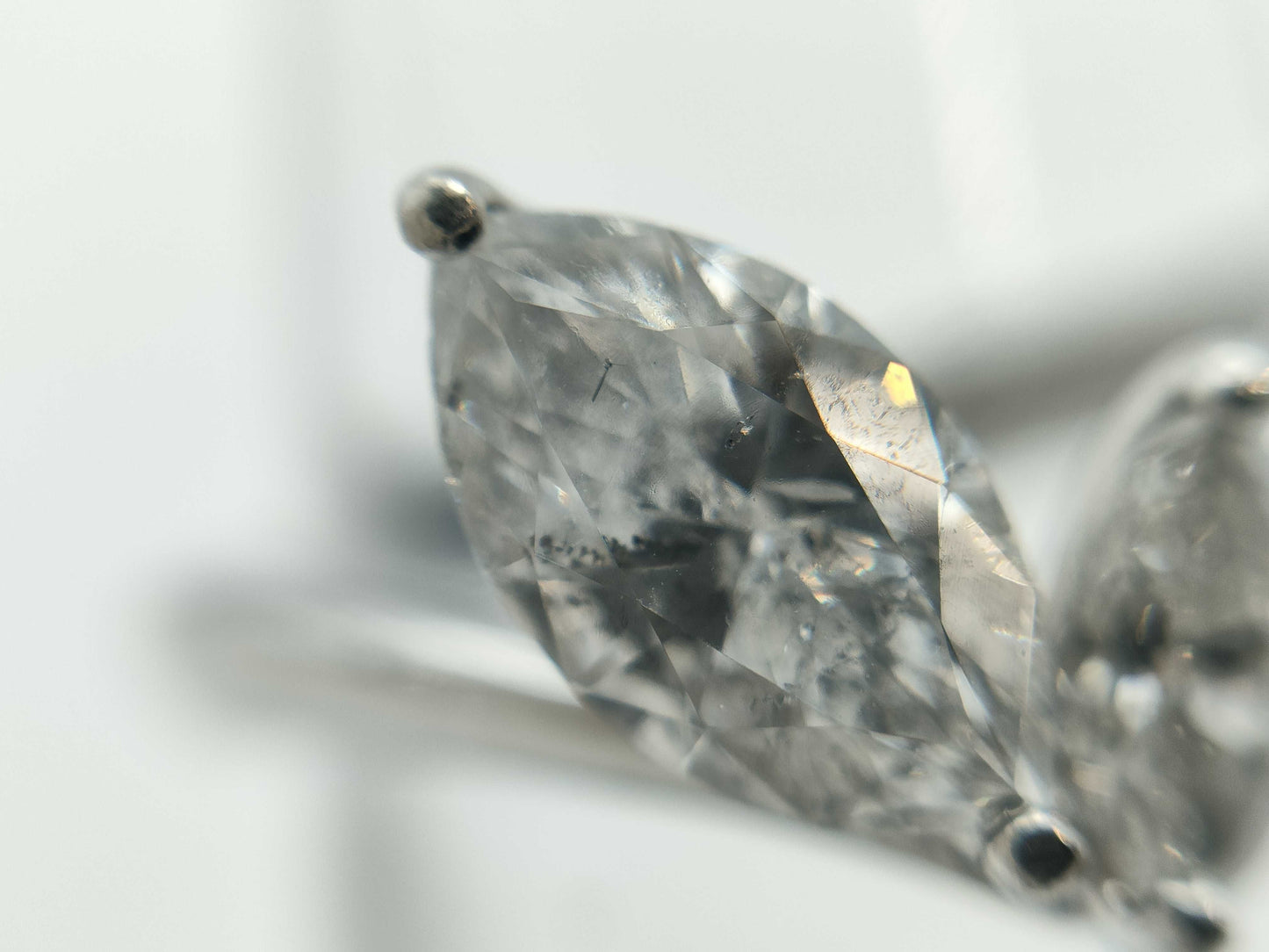 D0.56ct FD0.17ct Pt900 4.6g Ring