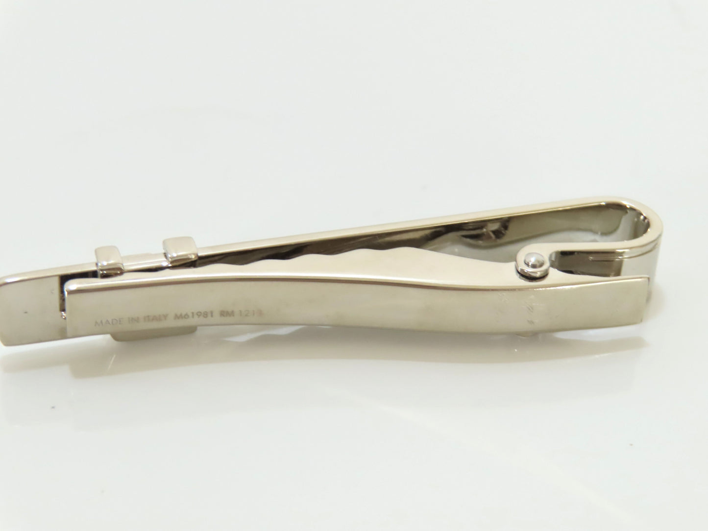 LOUIS VUITTON LV Signature Pan Scravate Tie Clip, Cufflinks