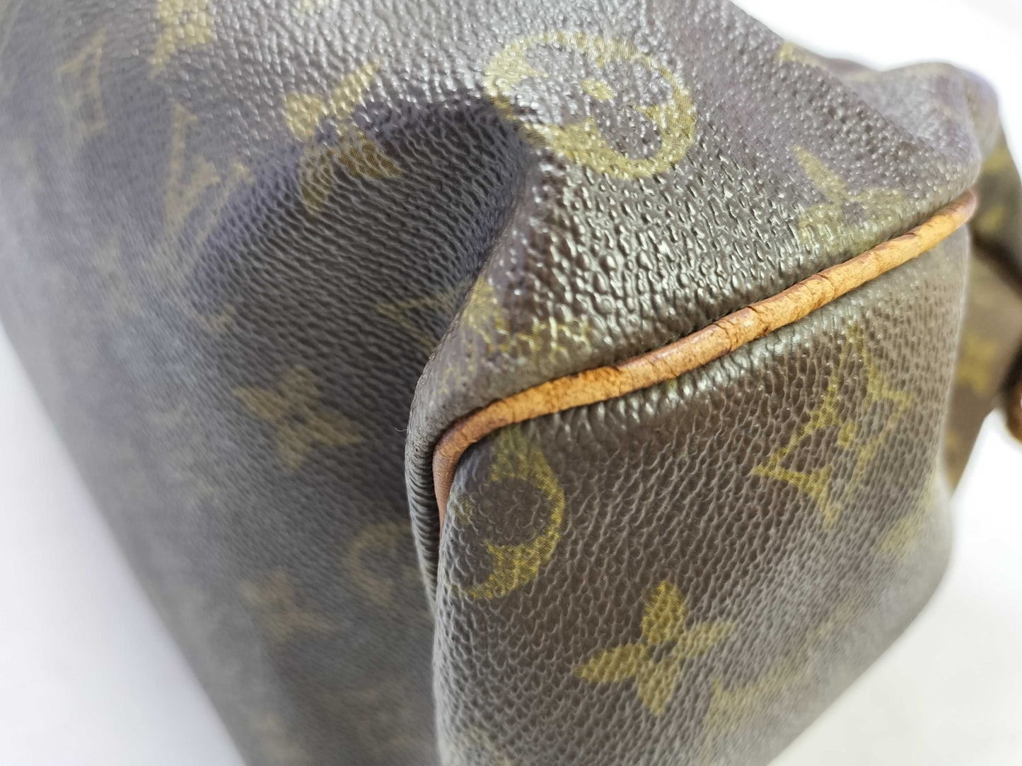 LOUIS VUITTON Monogram LV Monogram Speedy 35 Handbag