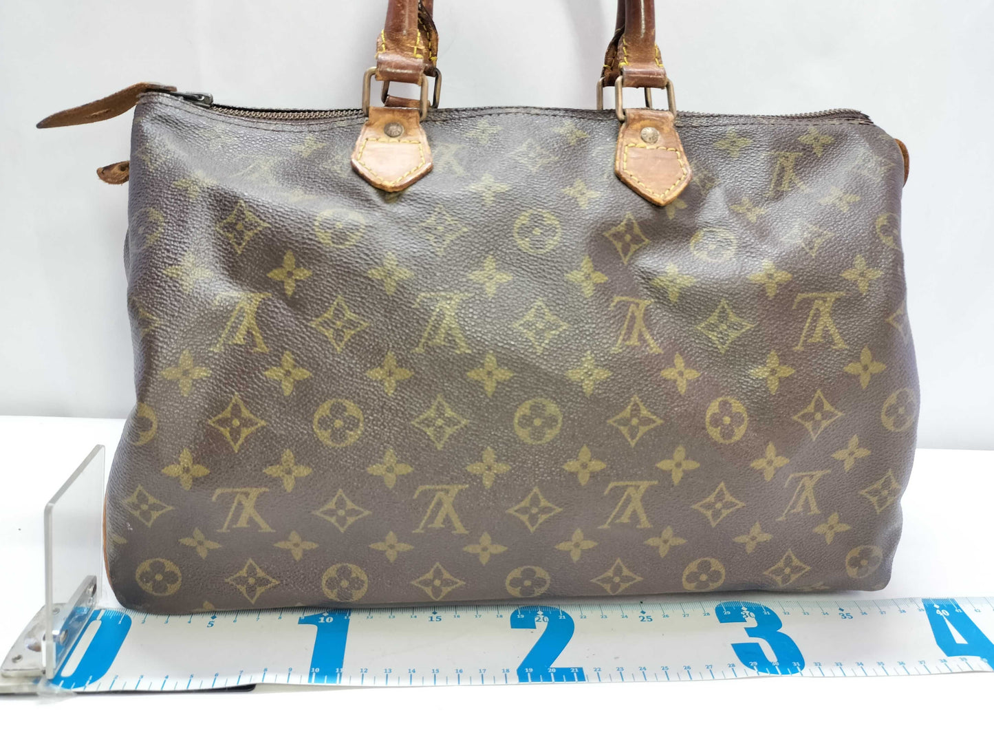 LOUIS VUITTON Monogram LV Monogram Speedy 35 Handbag