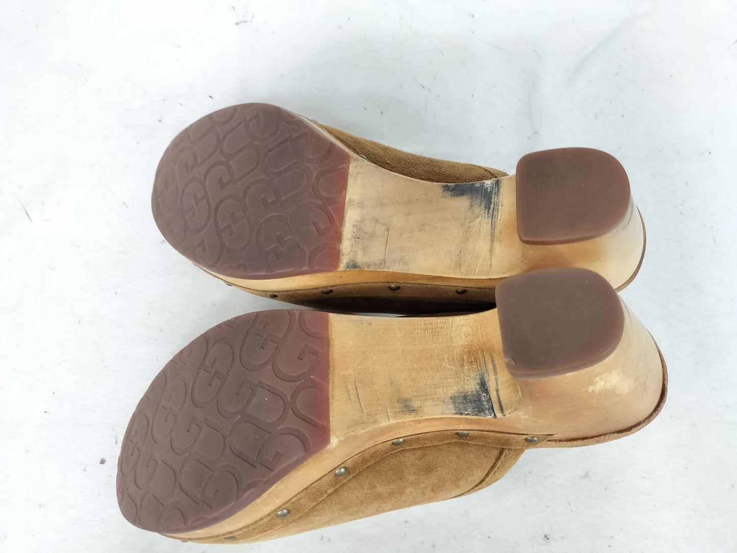 UGG Women's Brown Wood Sole Mule Sandals