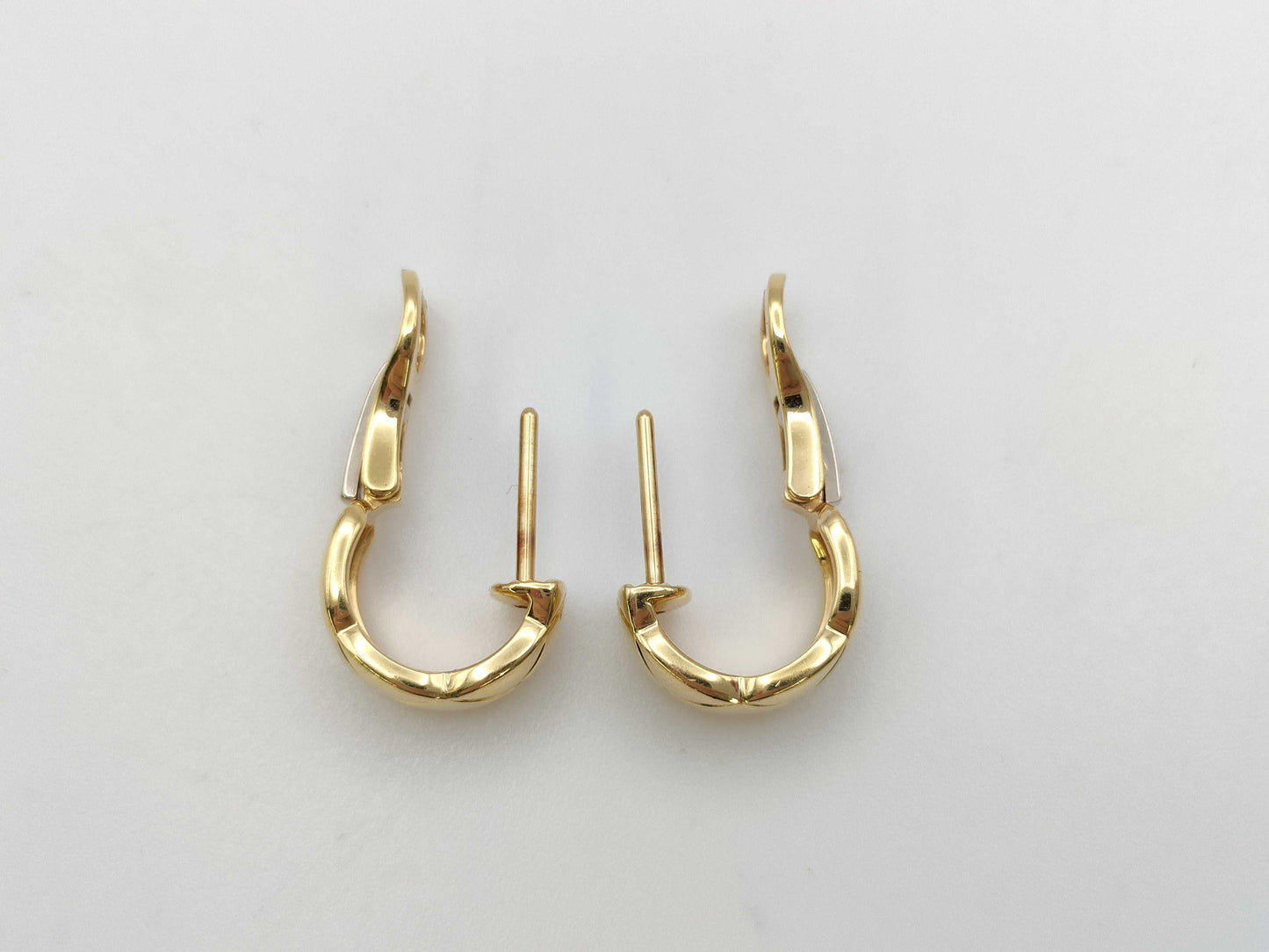 CHANEL Coco Crush YG Au750 6.1g Earrings