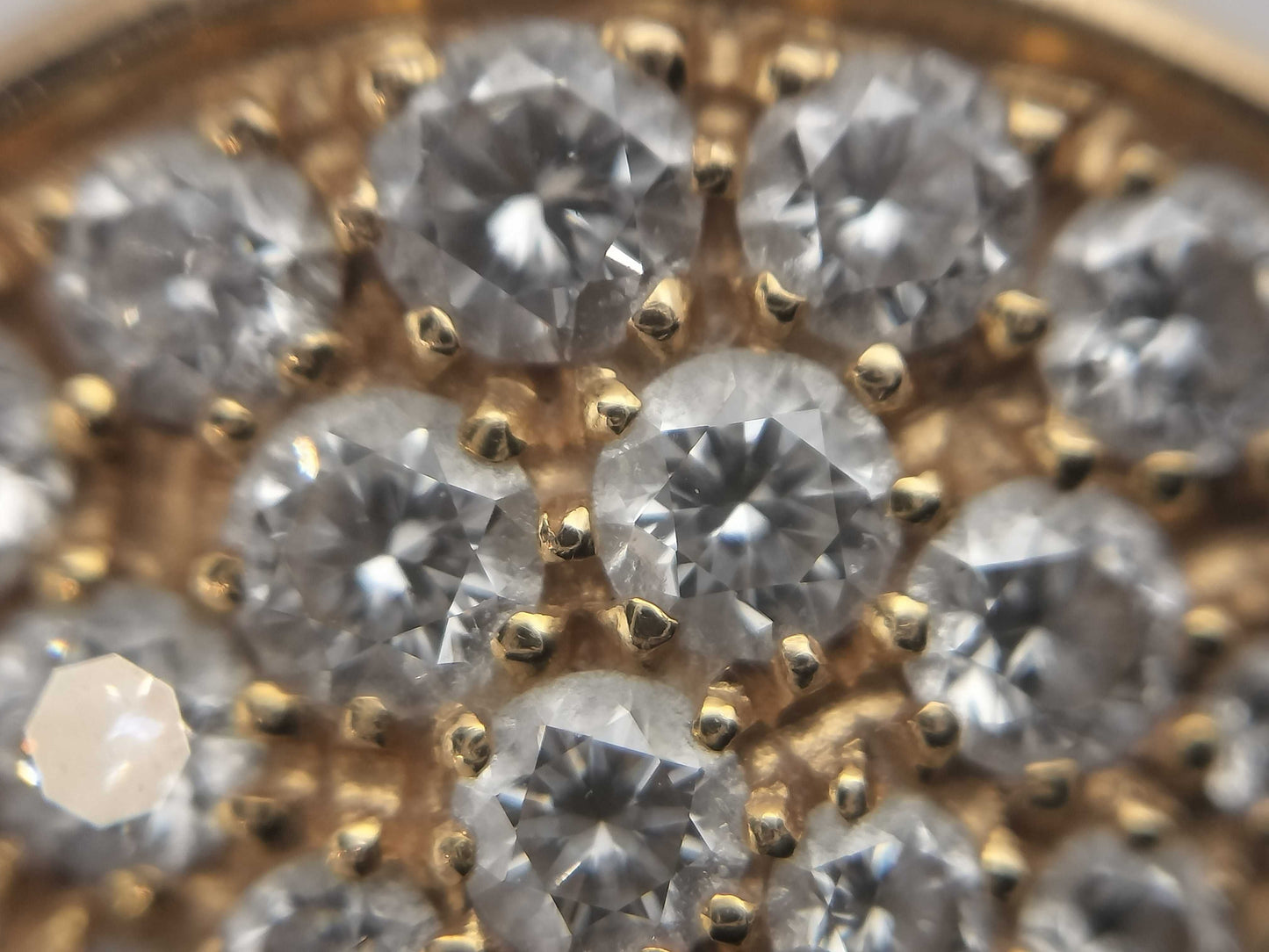 BVLGARI Diva Dream Pavé Diamond Necklace in Au750, 5.3g