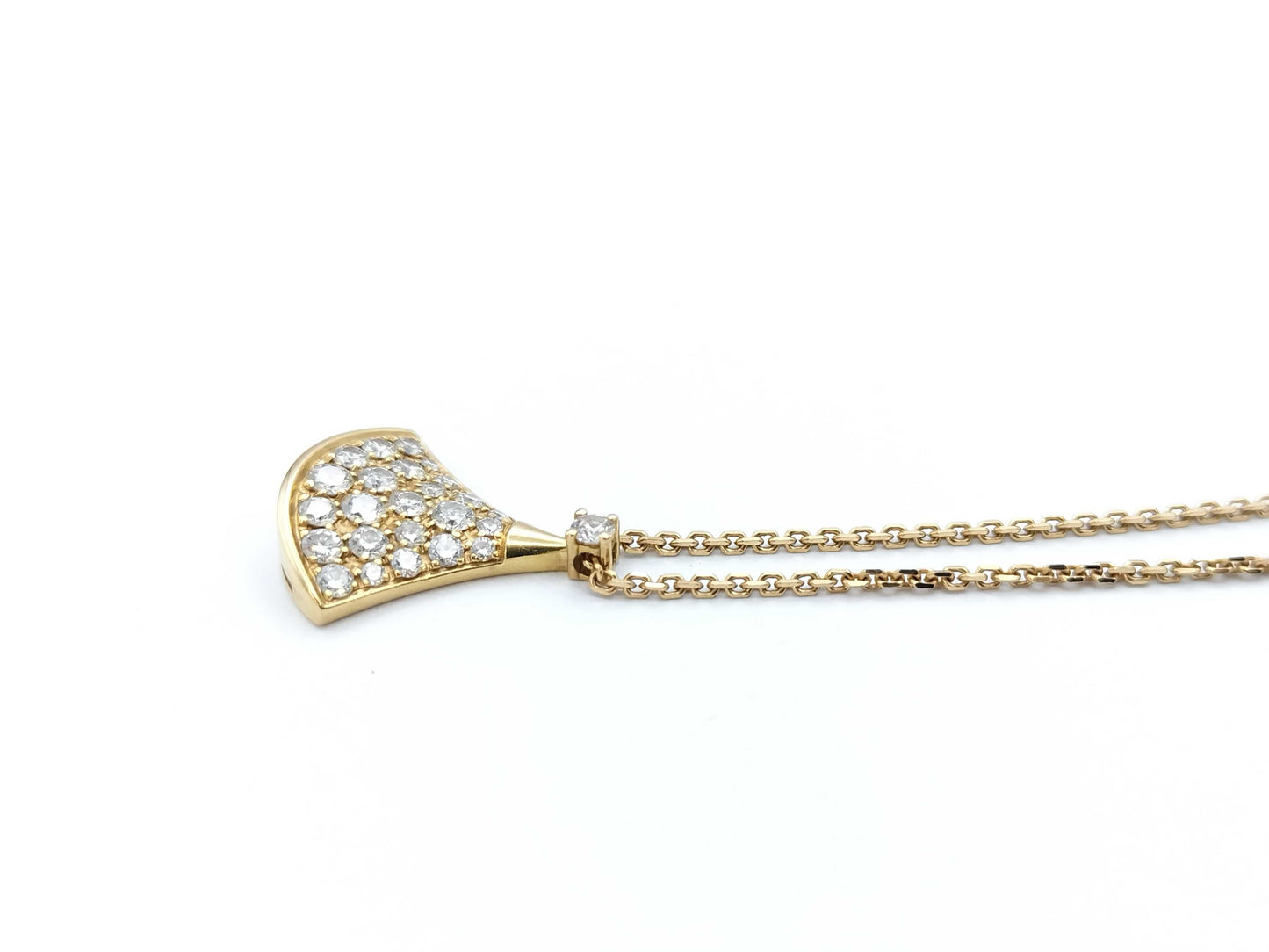 BVLGARI Diva Dream Pavé Diamond Necklace in Au750, 5.3g