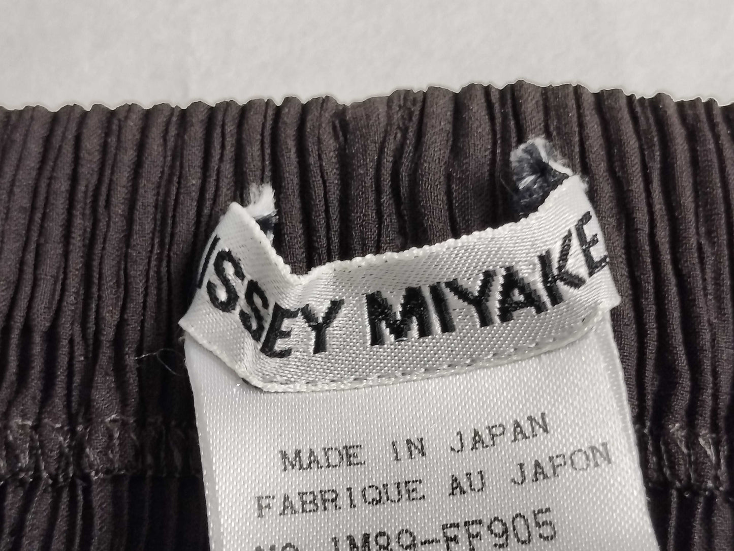 ISSEY MIYAKE Pleated Straight Pants IM80-FF905 Brown S Pants