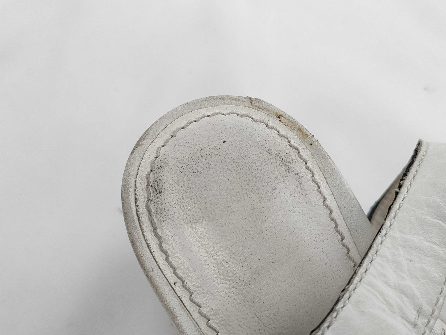 LOUIS VUITTON Horizon Leather Sandals SC1201 White Size 37 1/2 Sandals