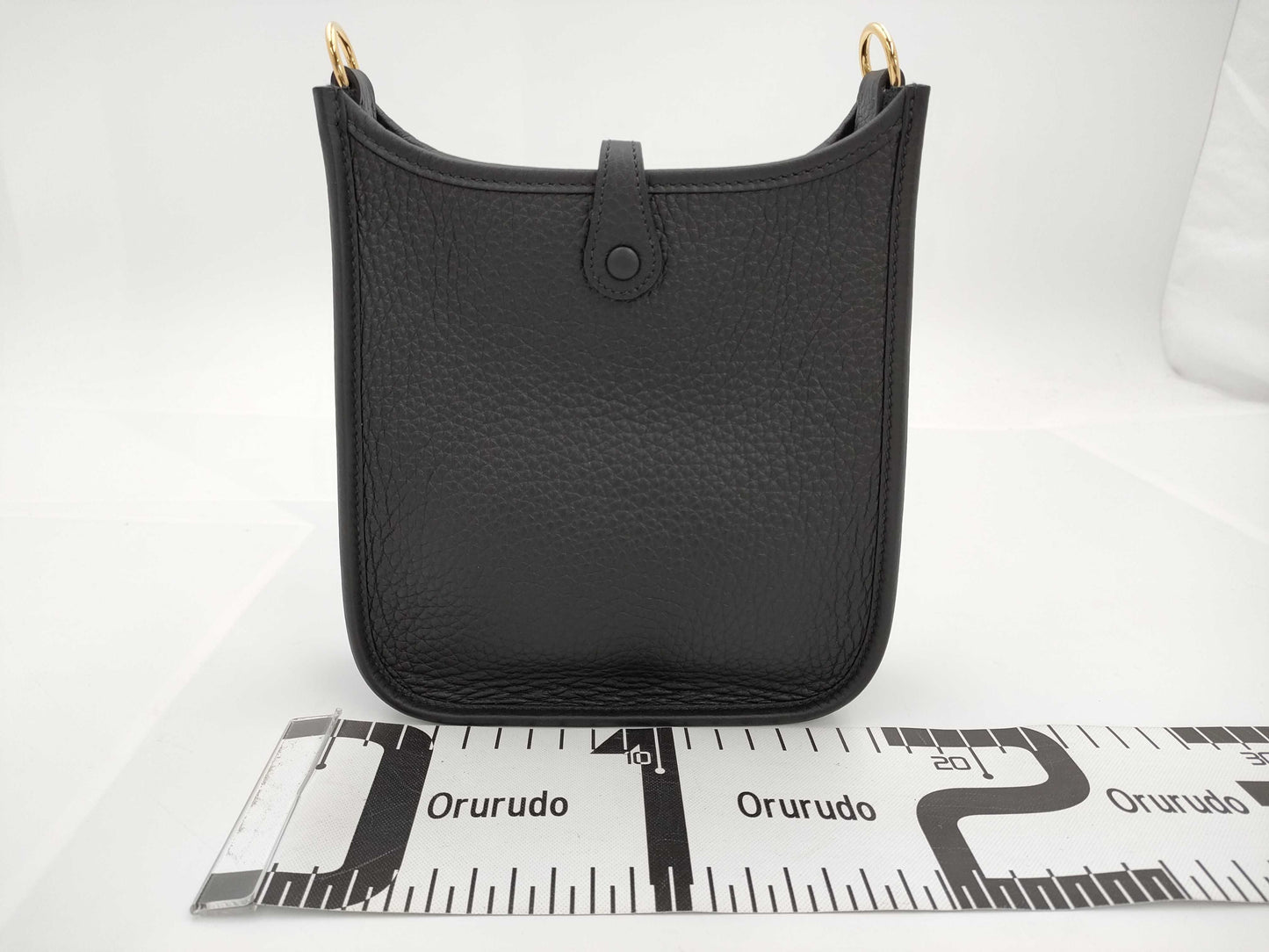 HERMES Evelyn TPM W Stamp Taurillon Clemence Leather Shoulder Bag with Short Strap Noir and Gold Hardware
