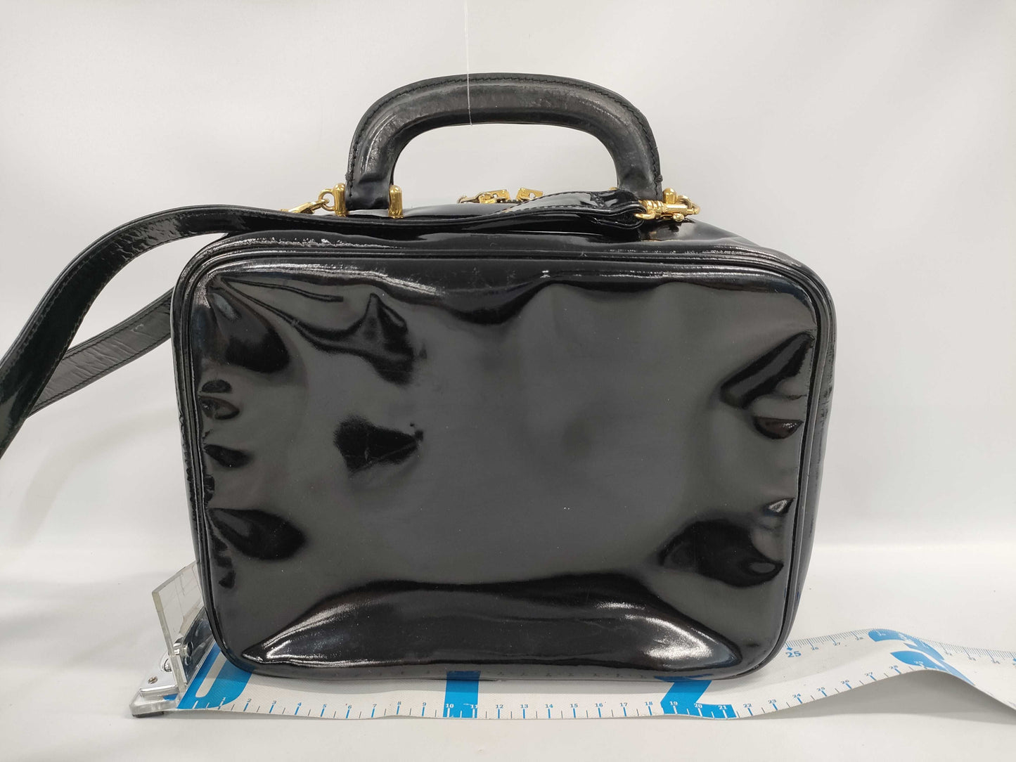 CHANEL CHANEL 2-way Coco Mark Patent Seal Handbag