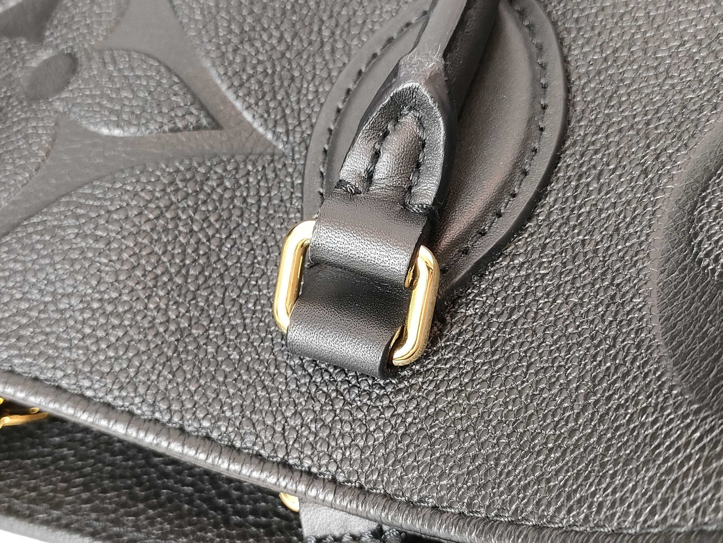 LOUIS VUITTON Monogram Empreinte On the Go GM M44925 Tote Bag