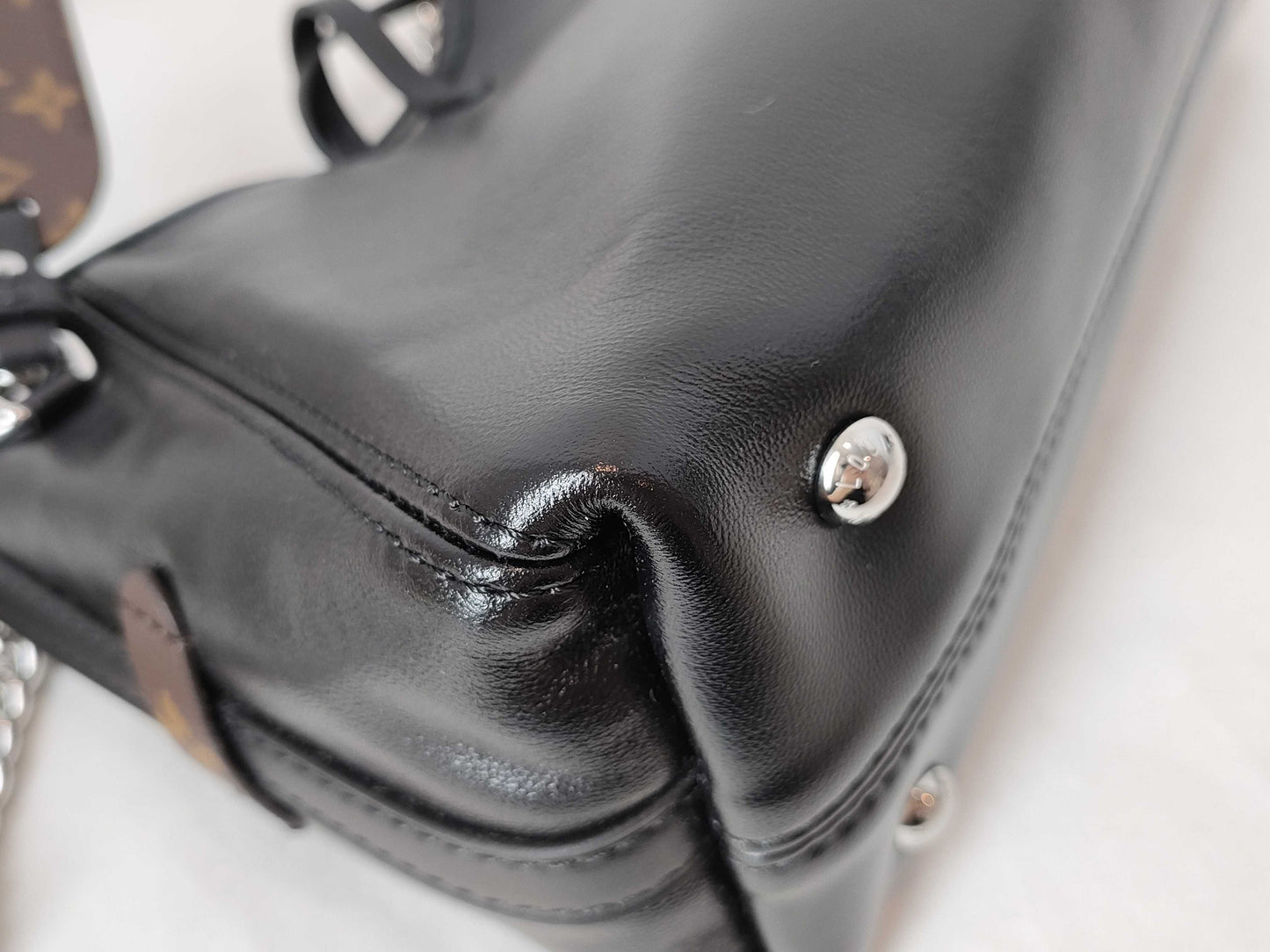 LOUIS VUITTON Carryall Vibe BB M12888 Shoulder Bag