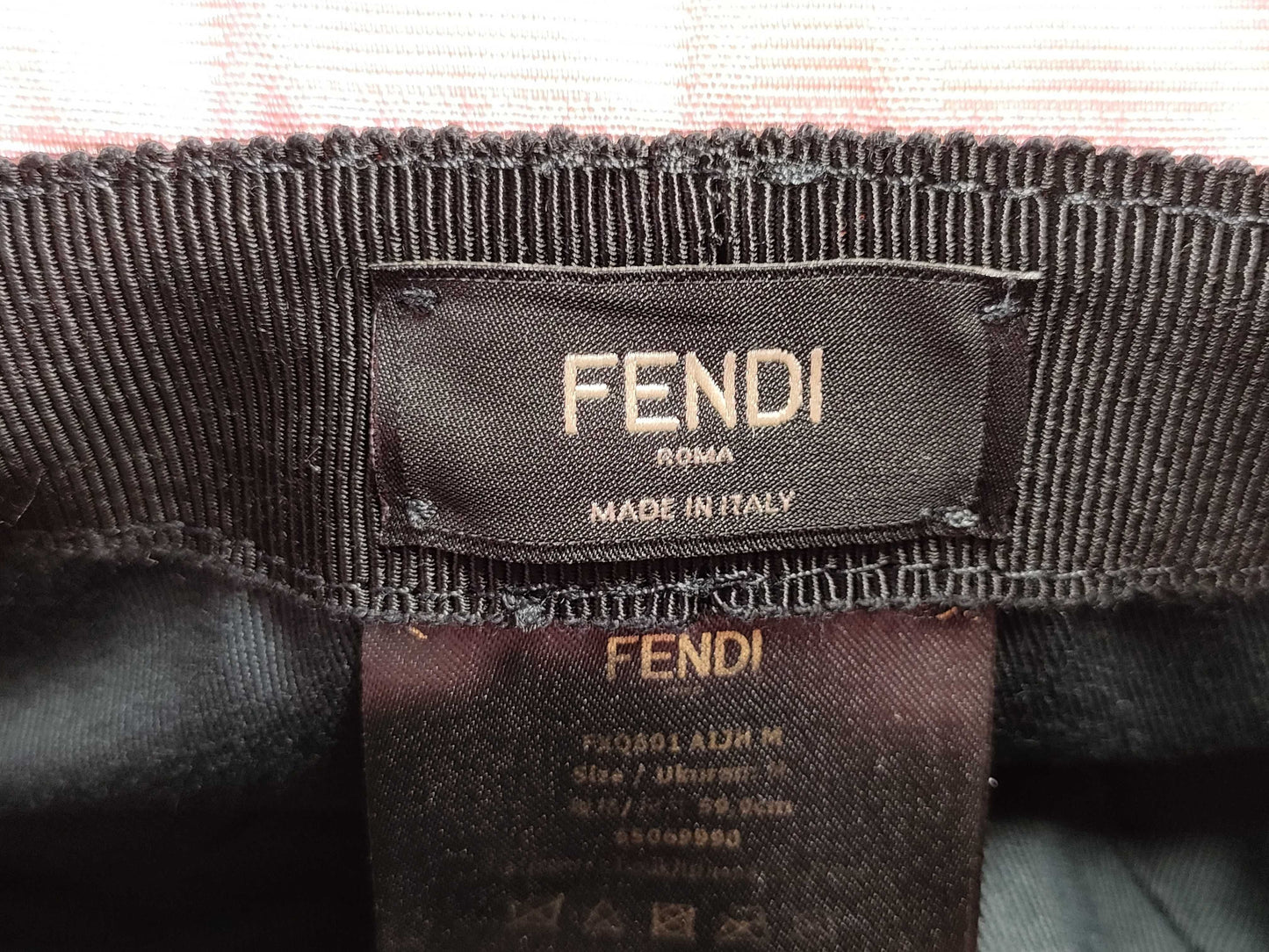 FENDI bucket hat and other accessories