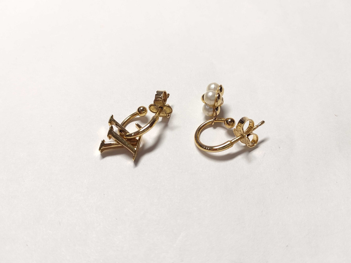 LOUIS VUITTON Earrings - LV Floragram M01025 Earrings