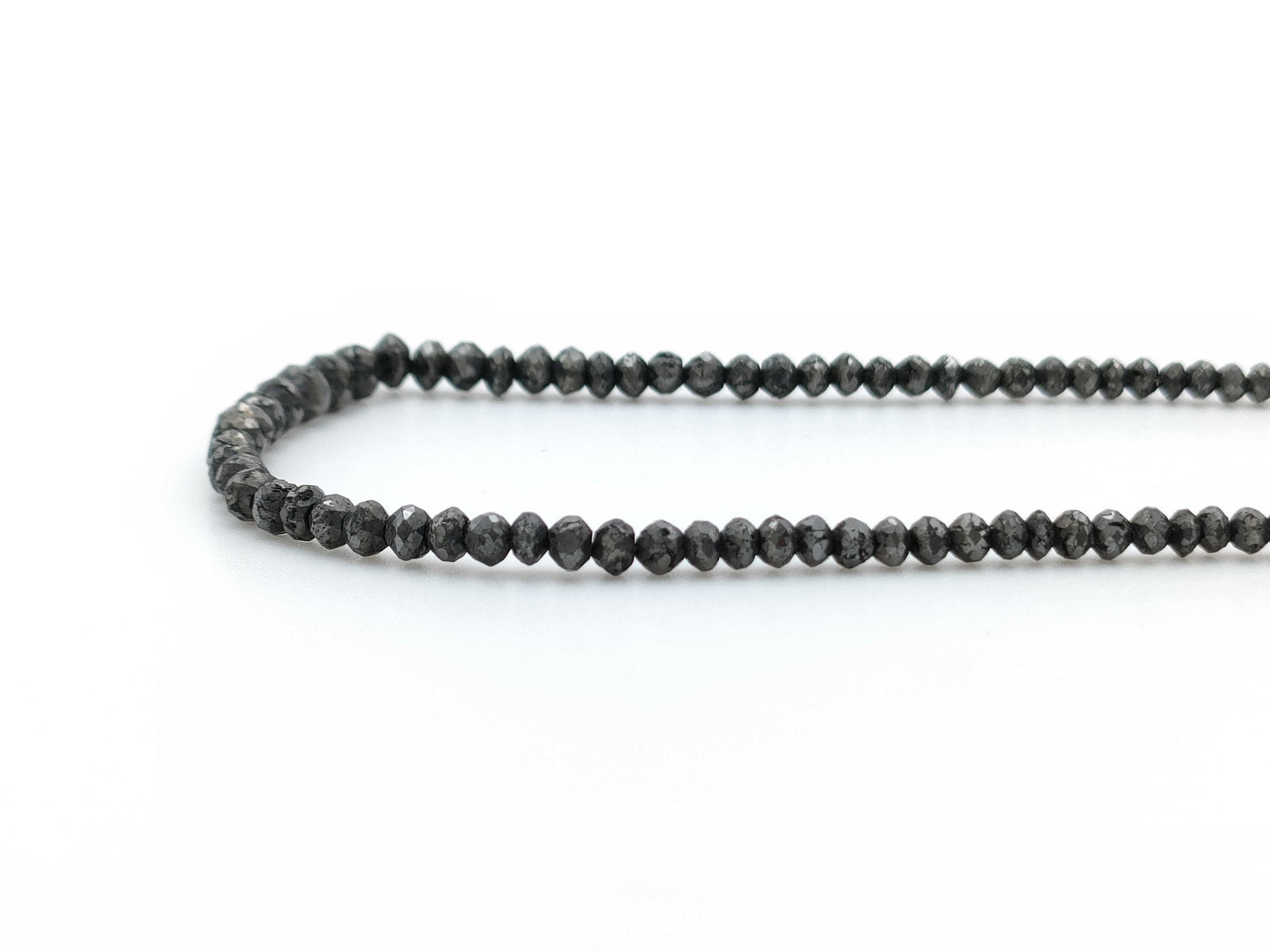 BLKD 30.00ct K18WG 6.9g Necklace