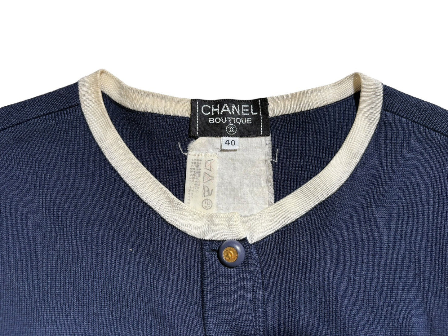 CHANEL Cardigan 1994 Vintage Coco Button Size 40 Tops
