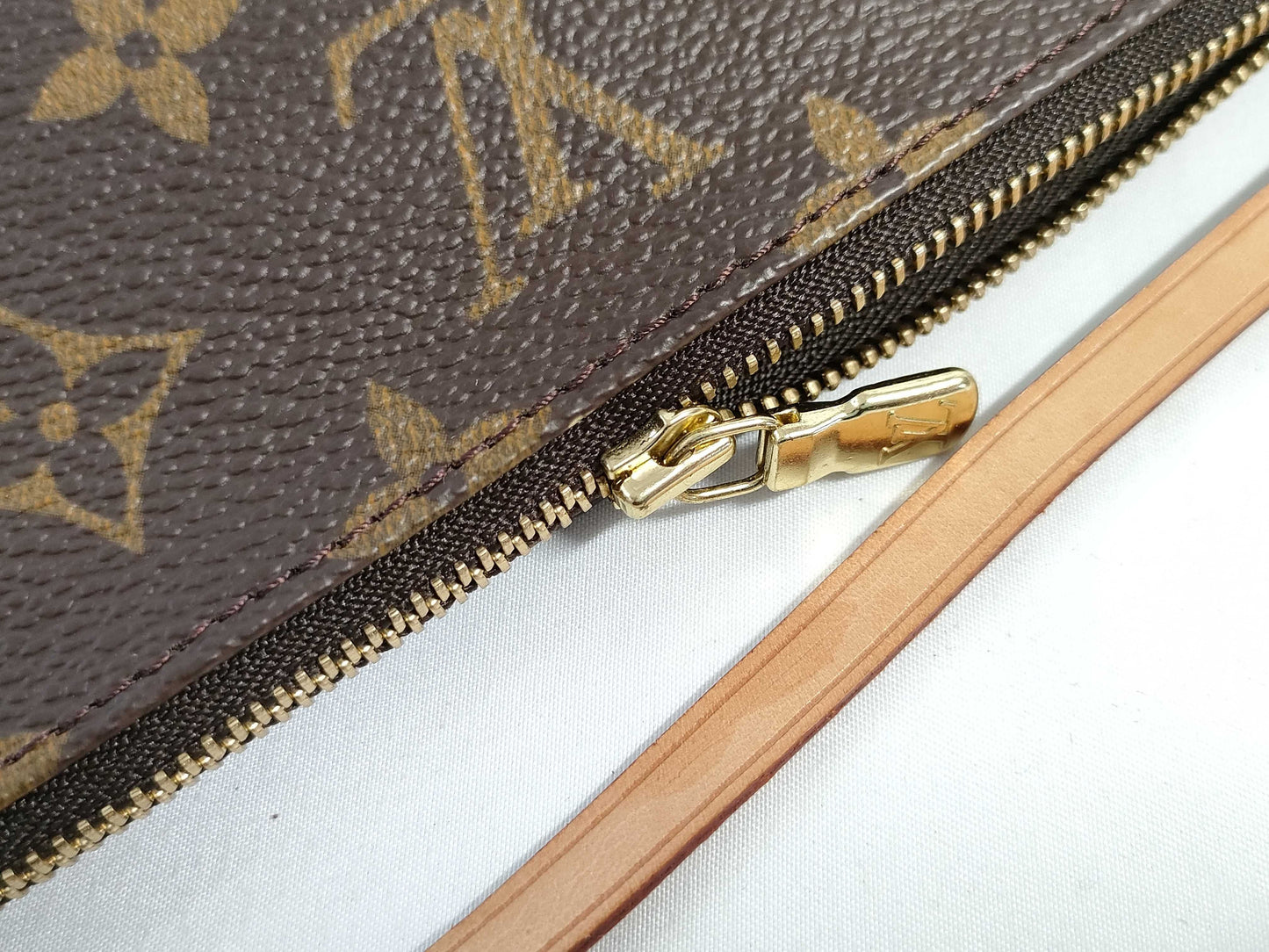 LOUIS VUITTON Monogram Pochette Accessoires M40712/VI1001 Handbag