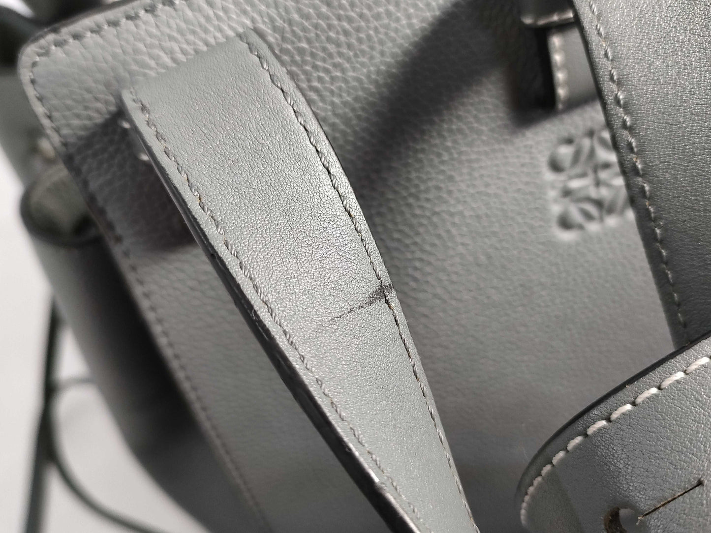 LOEWE Hammock grained leather shoulder bag