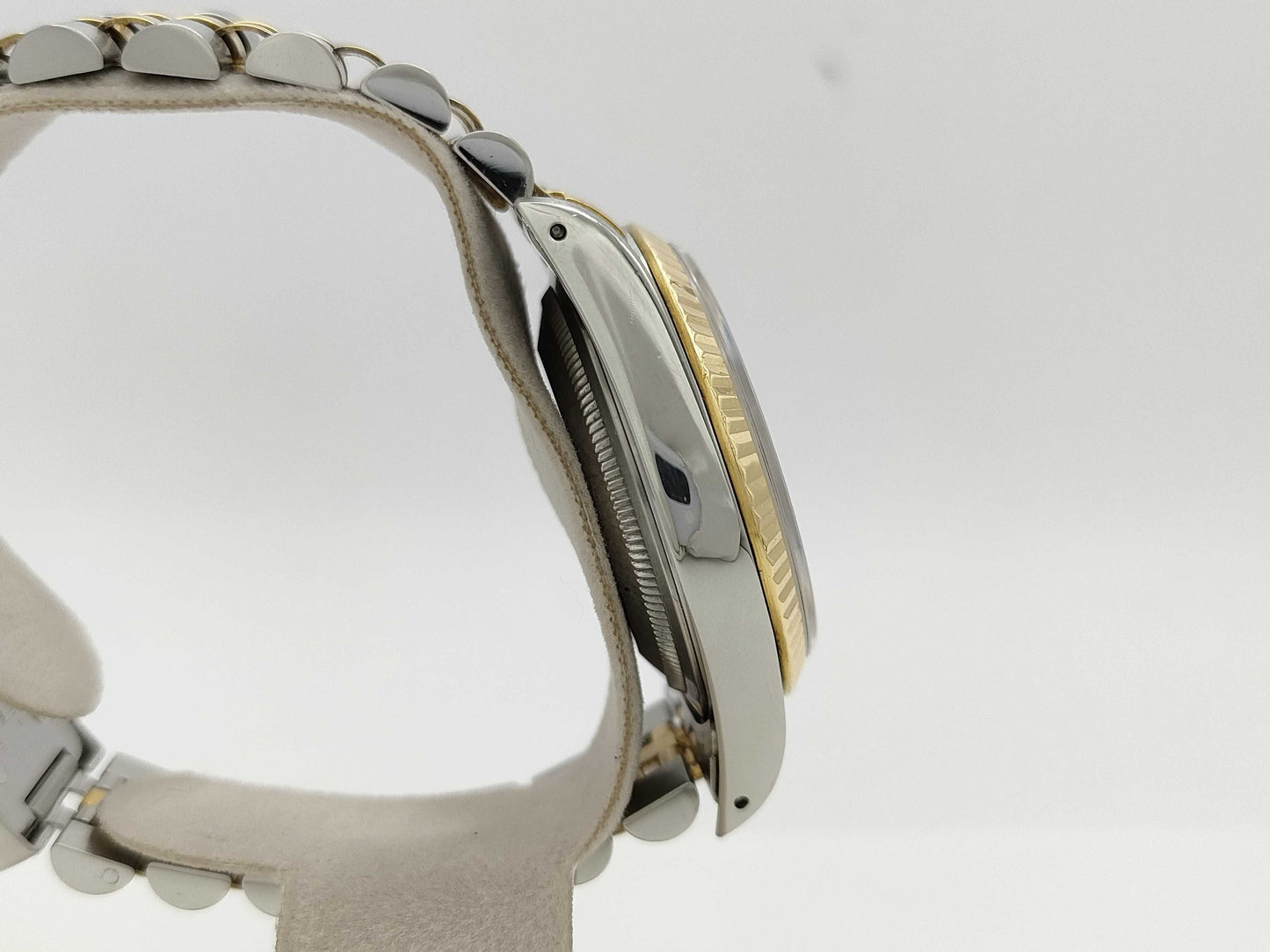 ROLEX 16233 R801344 Champagne Dial Men's Watch
